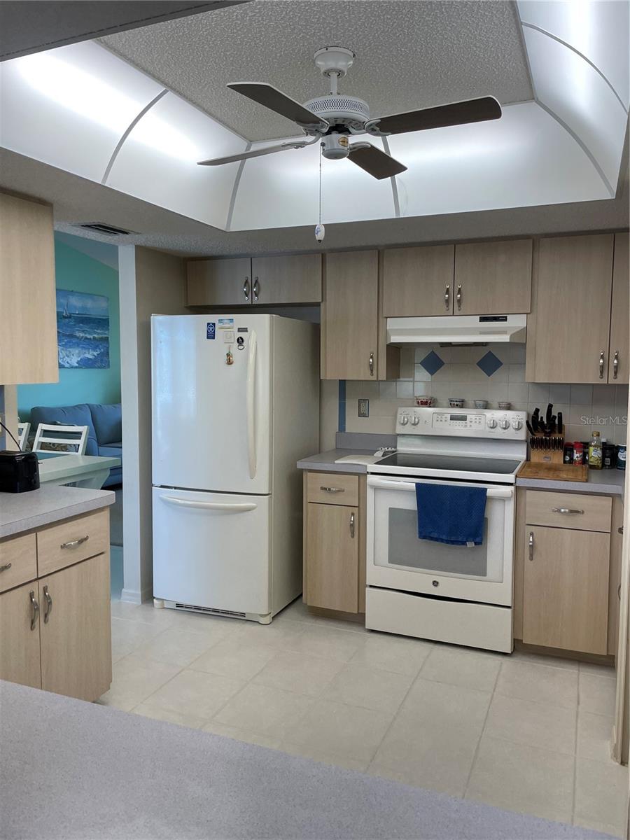 10405 SANDRIFT AVE, ENGLEWOOD, FL, 34224