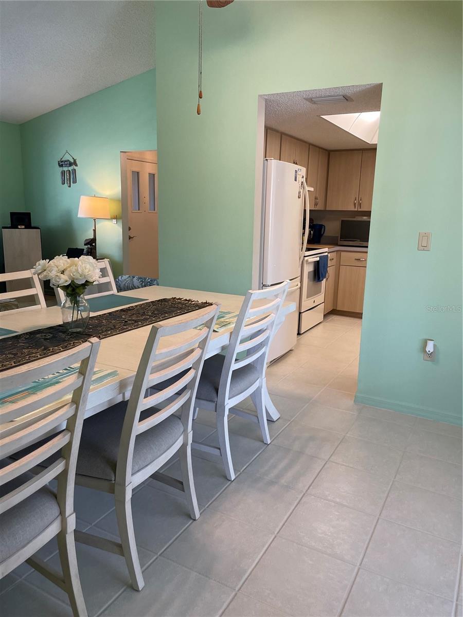 10405 SANDRIFT AVE, ENGLEWOOD, FL, 34224