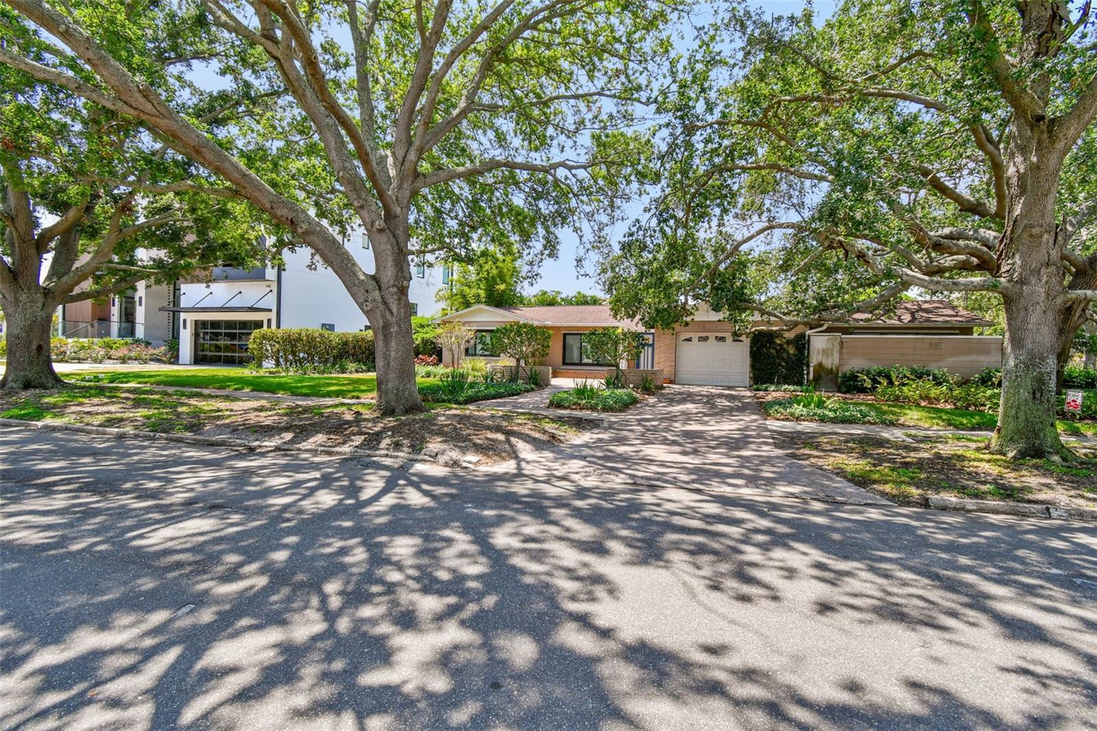 750 ALDA WAY NE, ST PETERSBURG, FL, 33704