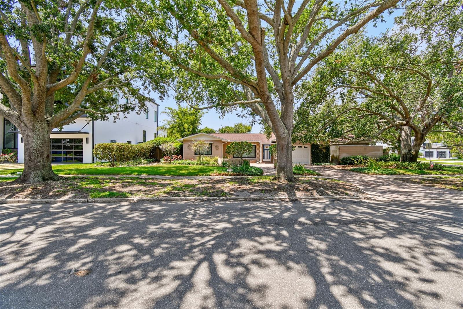 750 ALDA WAY NE, ST PETERSBURG, FL, 33704