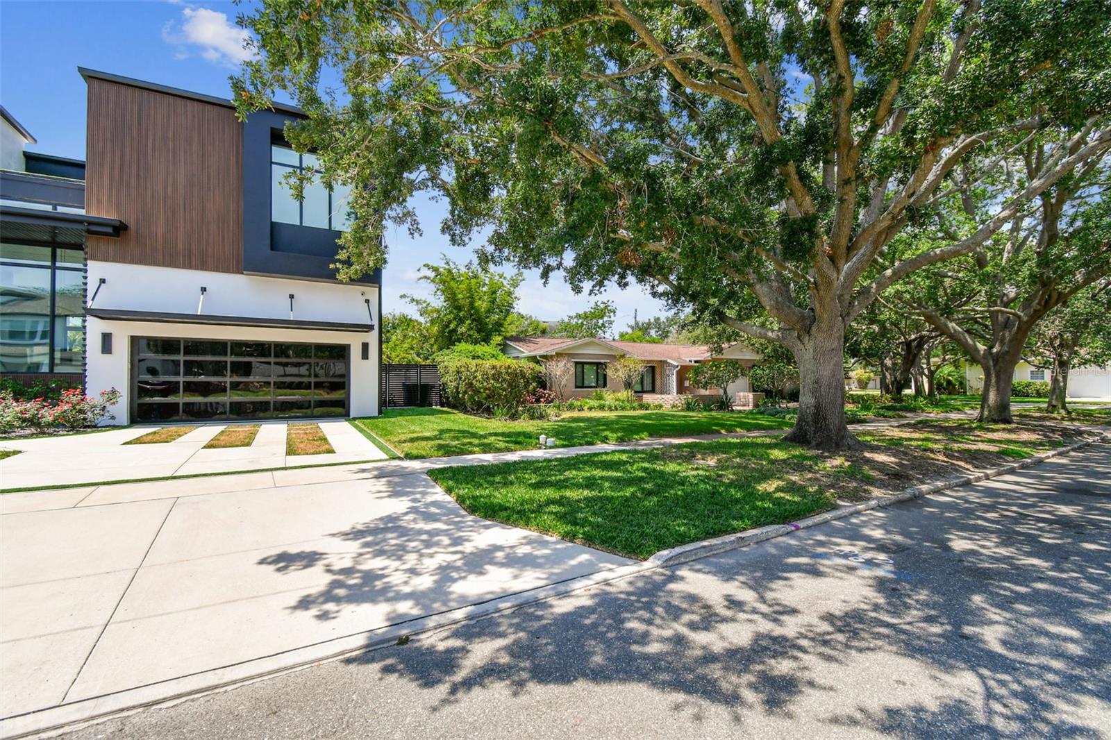 750 ALDA WAY NE, ST PETERSBURG, FL, 33704