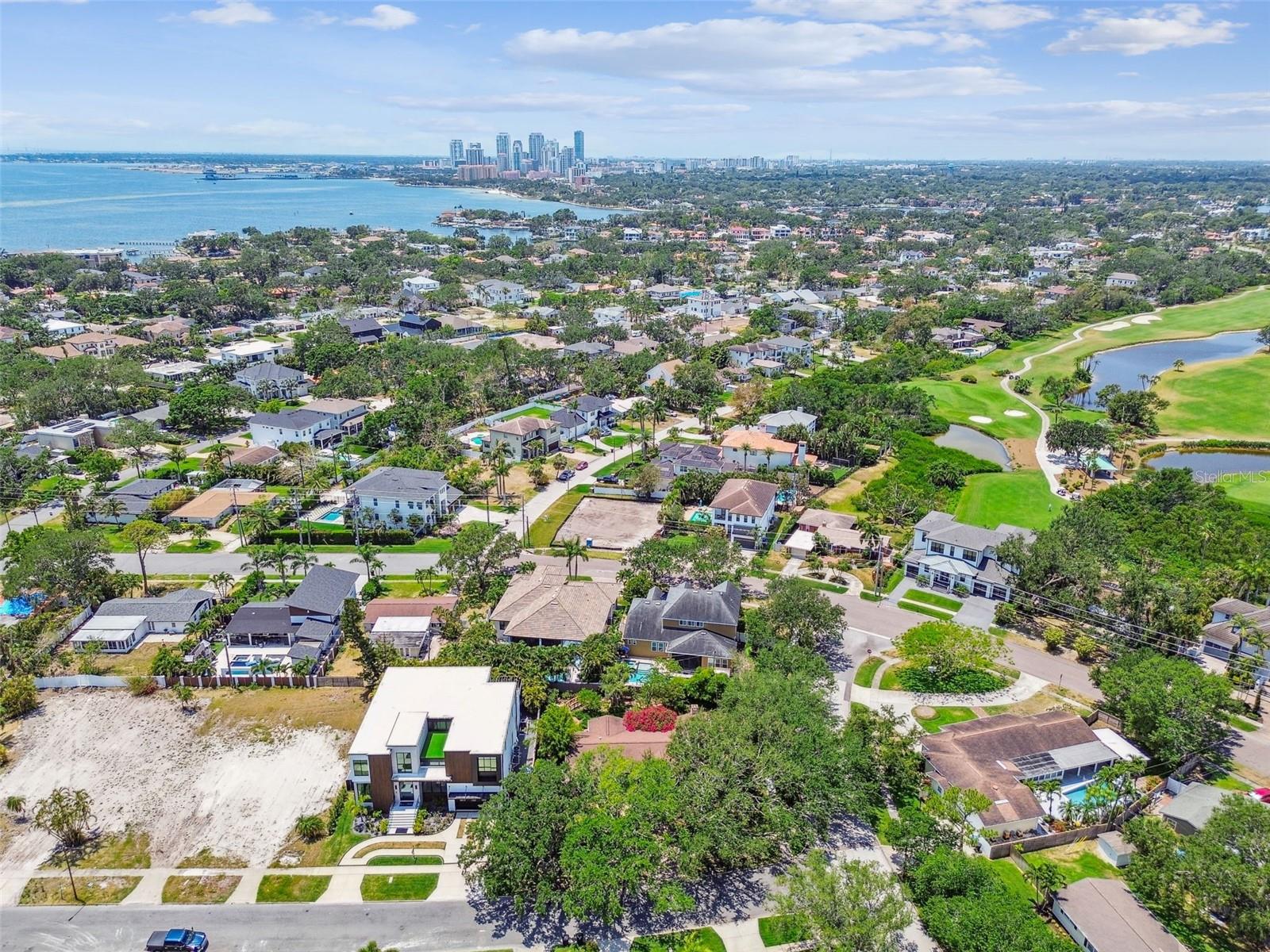 750 ALDA WAY NE, ST PETERSBURG, FL, 33704