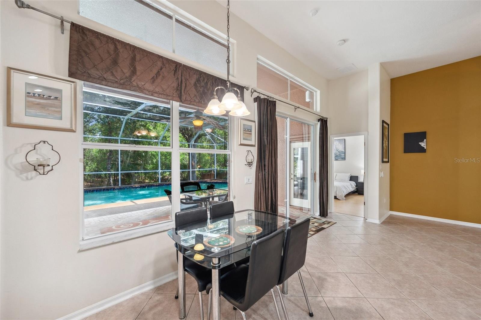 19156 DOVE CREEK DR, TAMPA, FL, 33647