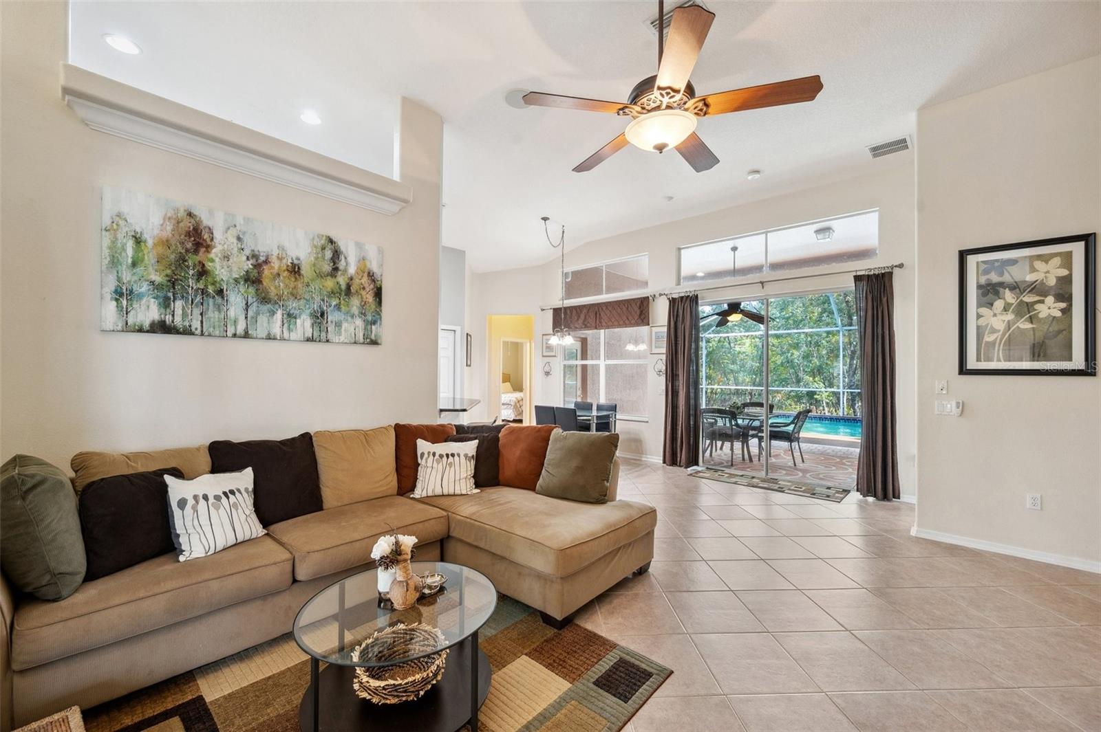 19156 DOVE CREEK DR, TAMPA, FL, 33647