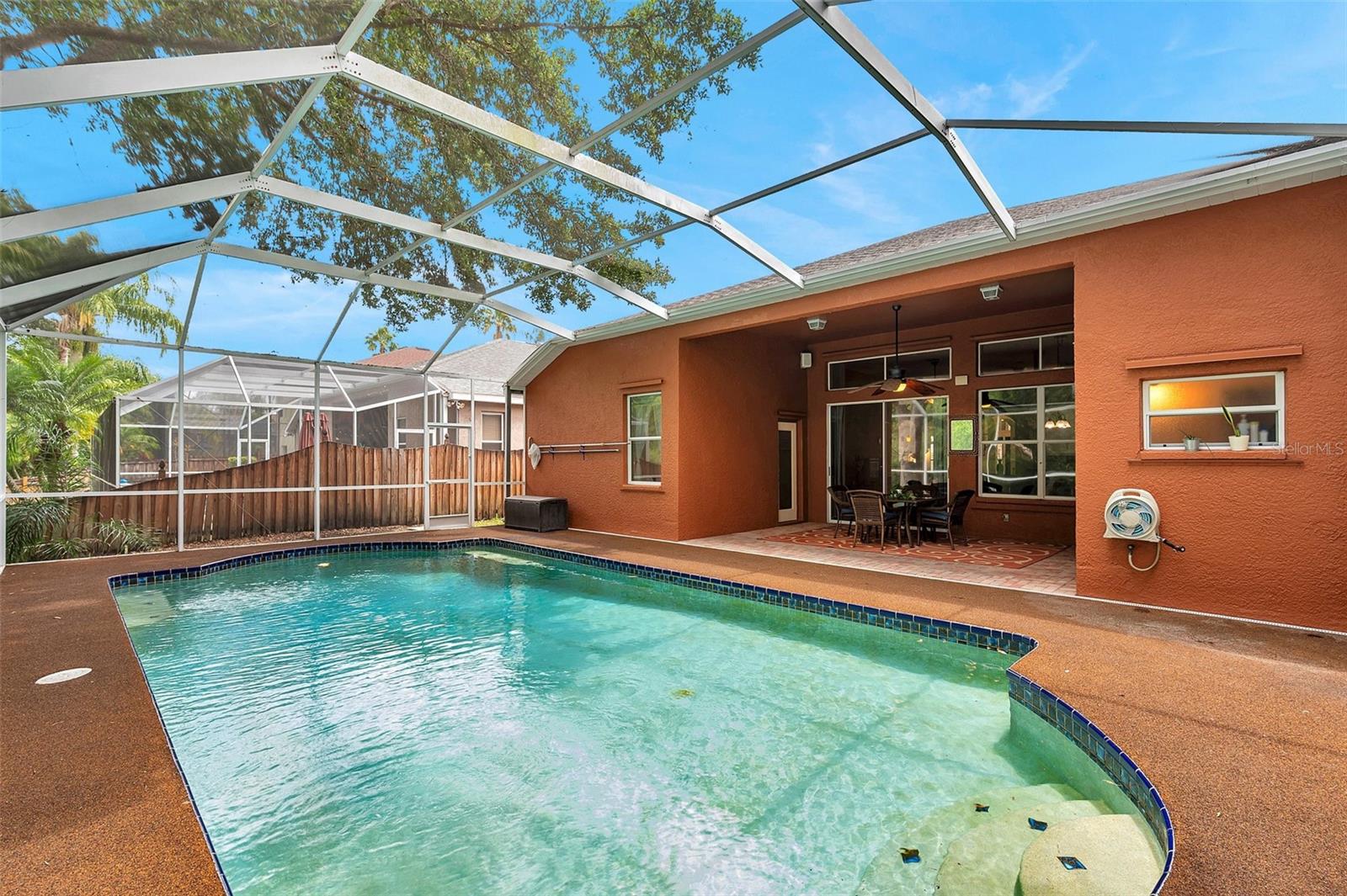 19156 DOVE CREEK DR, TAMPA, FL, 33647