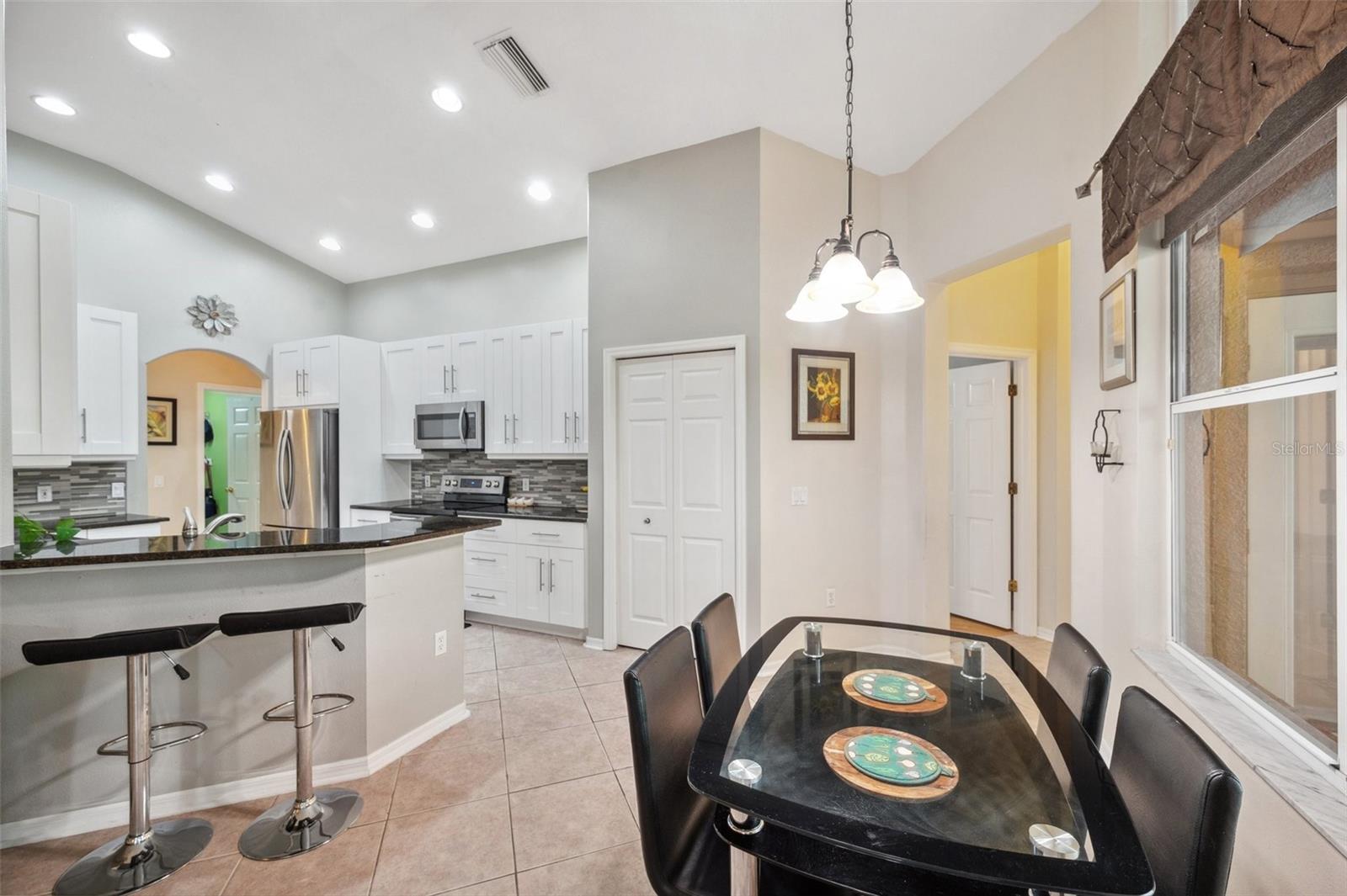 19156 DOVE CREEK DR, TAMPA, FL, 33647