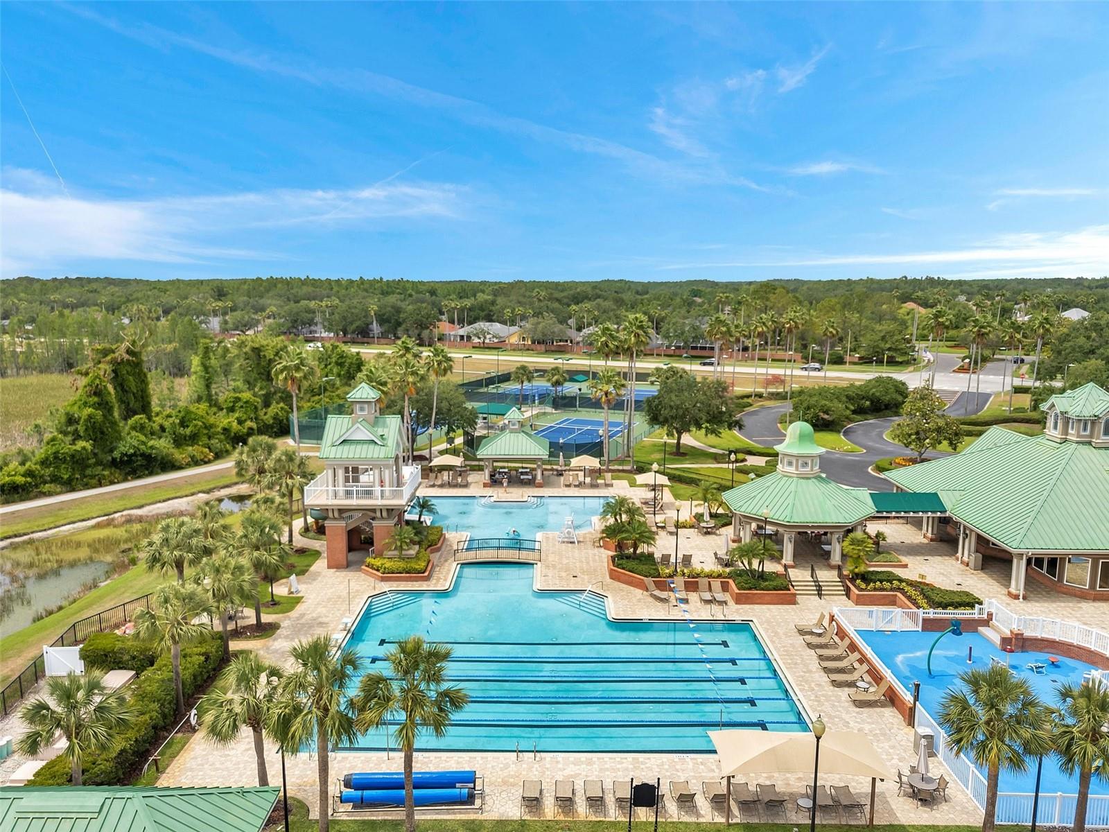 19156 DOVE CREEK DR, TAMPA, FL, 33647