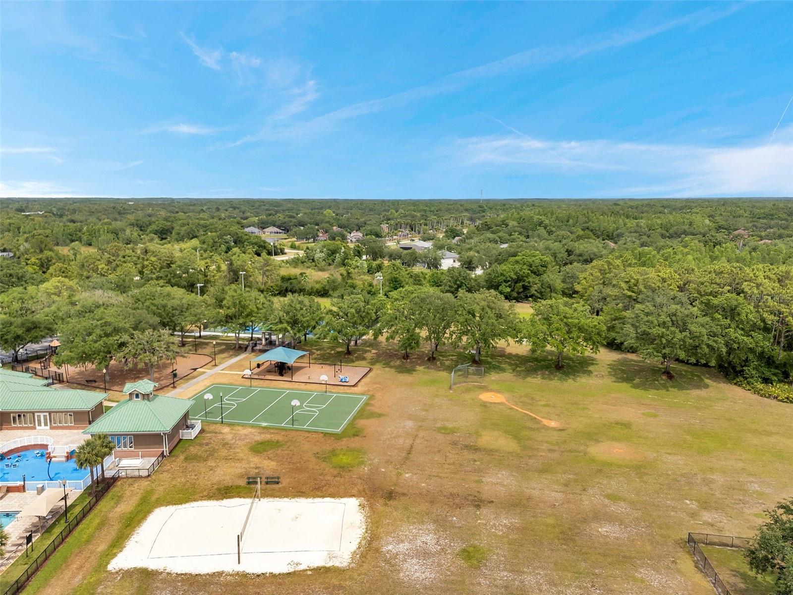 19156 DOVE CREEK DR, TAMPA, FL, 33647