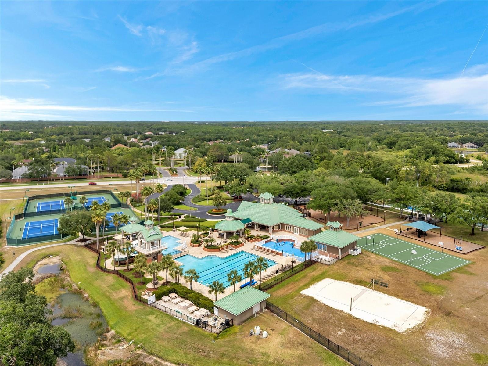 19156 DOVE CREEK DR, TAMPA, FL, 33647