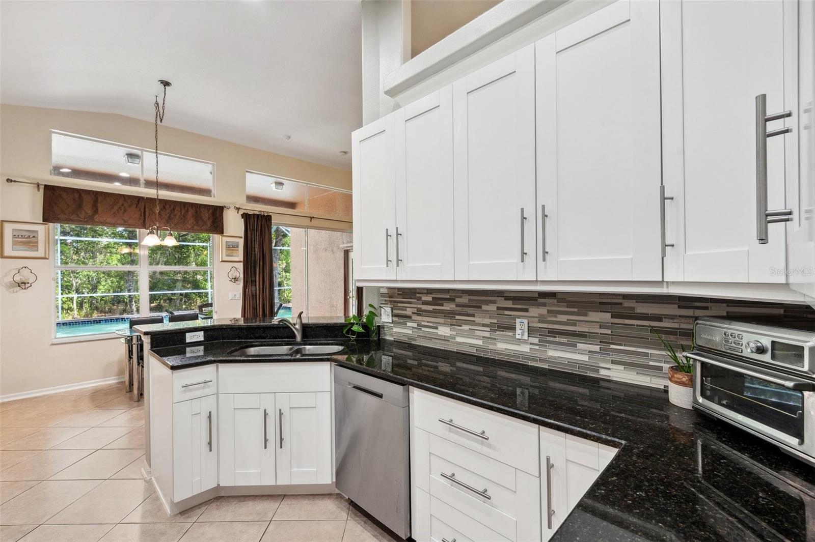 19156 DOVE CREEK DR, TAMPA, FL, 33647