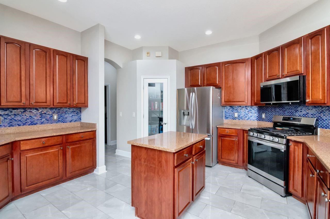 12309 CREEK EDGE DR, RIVERVIEW, FL, 33579