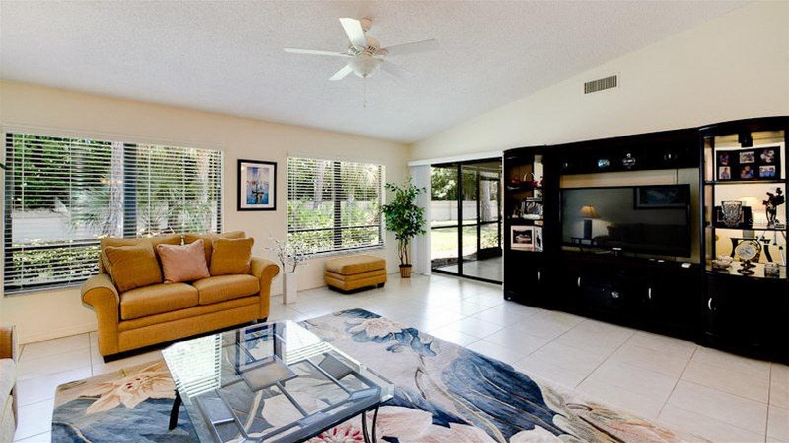 7893 TIMBERWOOD CIR #183, SARASOTA, FL, 34238