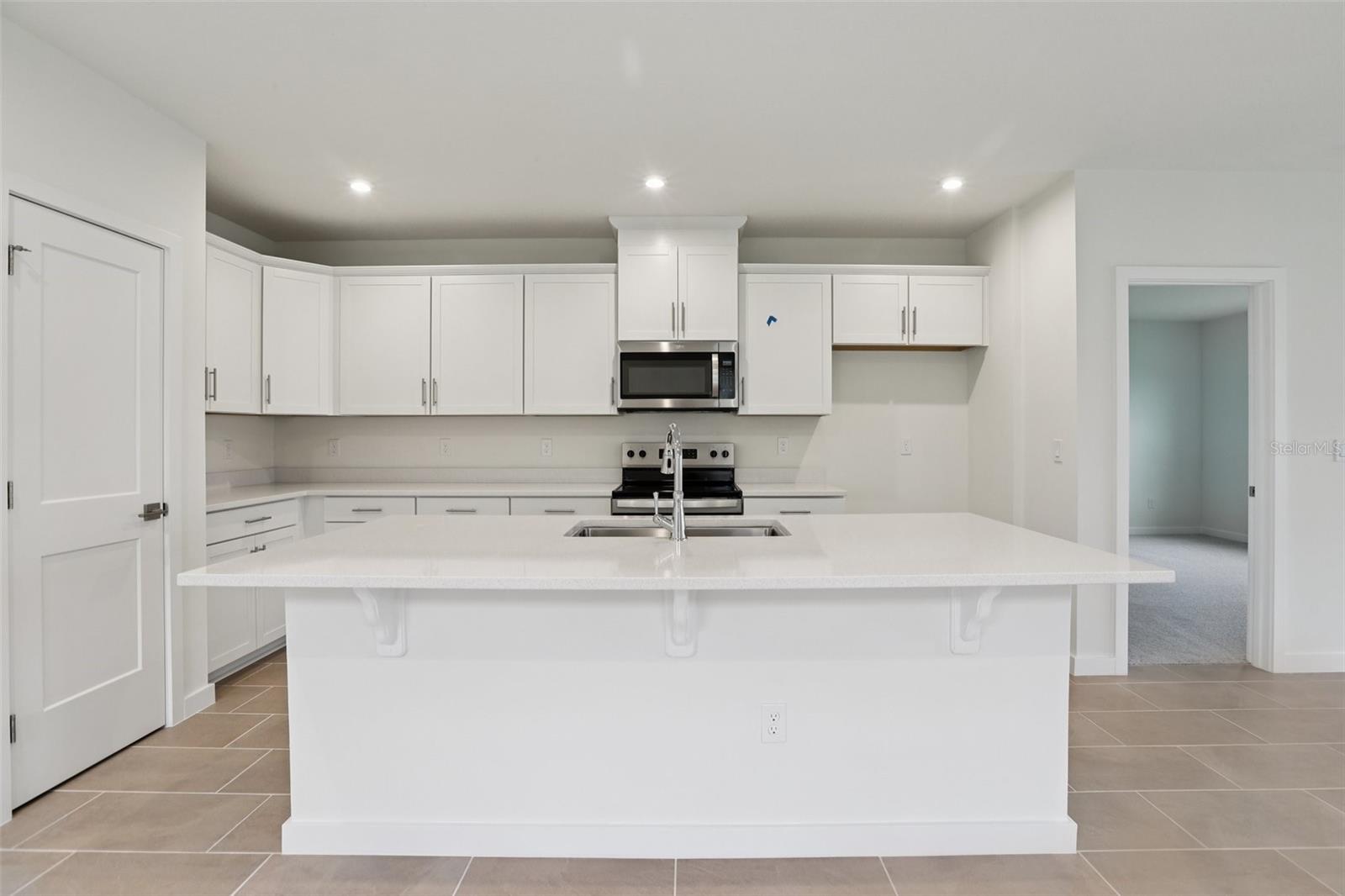 3147 CUP DR, LAKELAND, FL, 33803