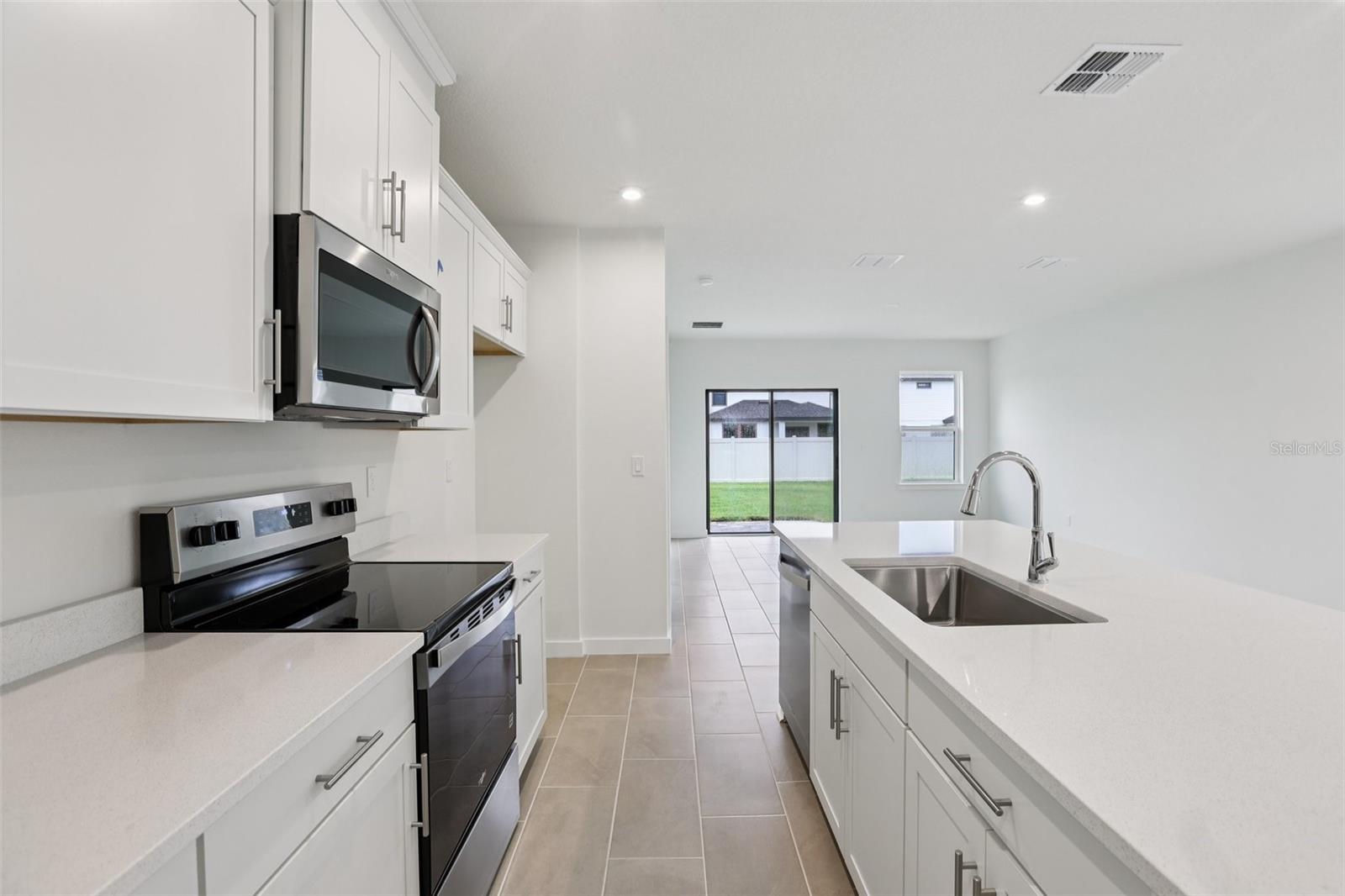 3147 CUP DR, LAKELAND, FL, 33803