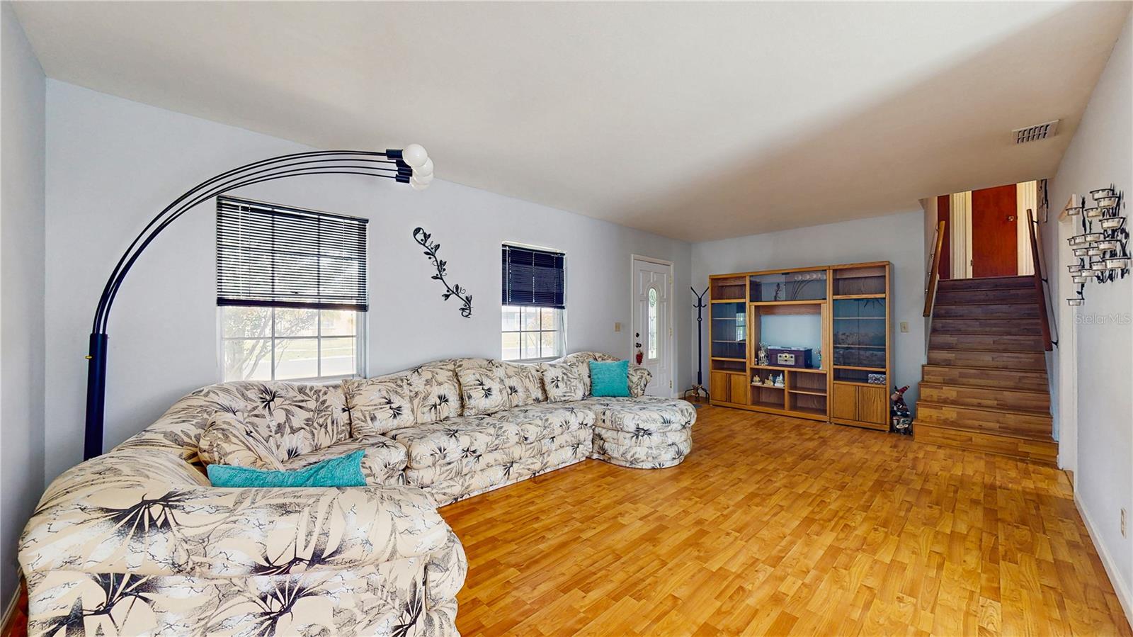 6009 WILSHIRE DR, TAMPA, FL, 33615