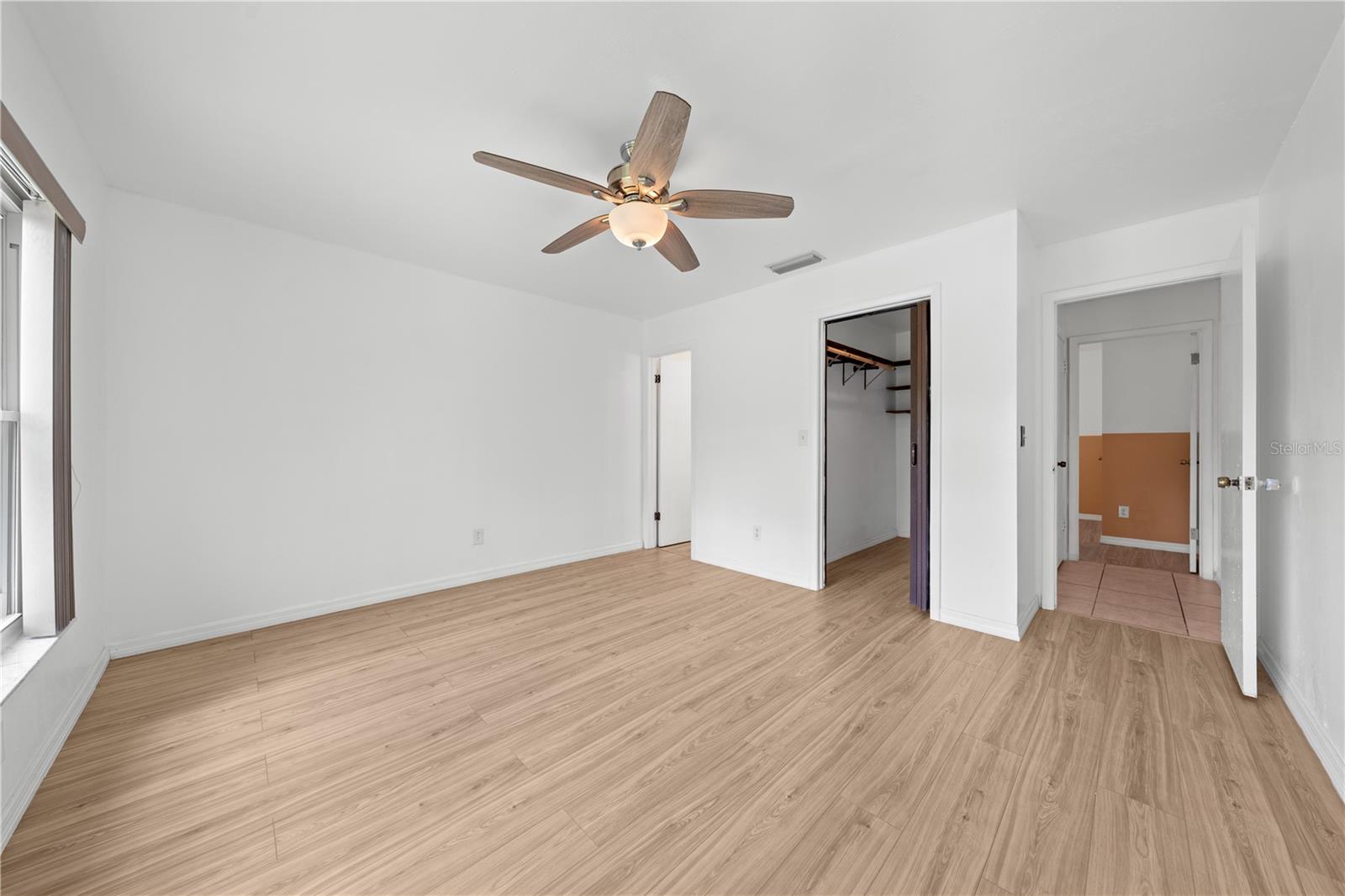 8322 CASCADE OAKS DR, ORLANDO, FL, 32822