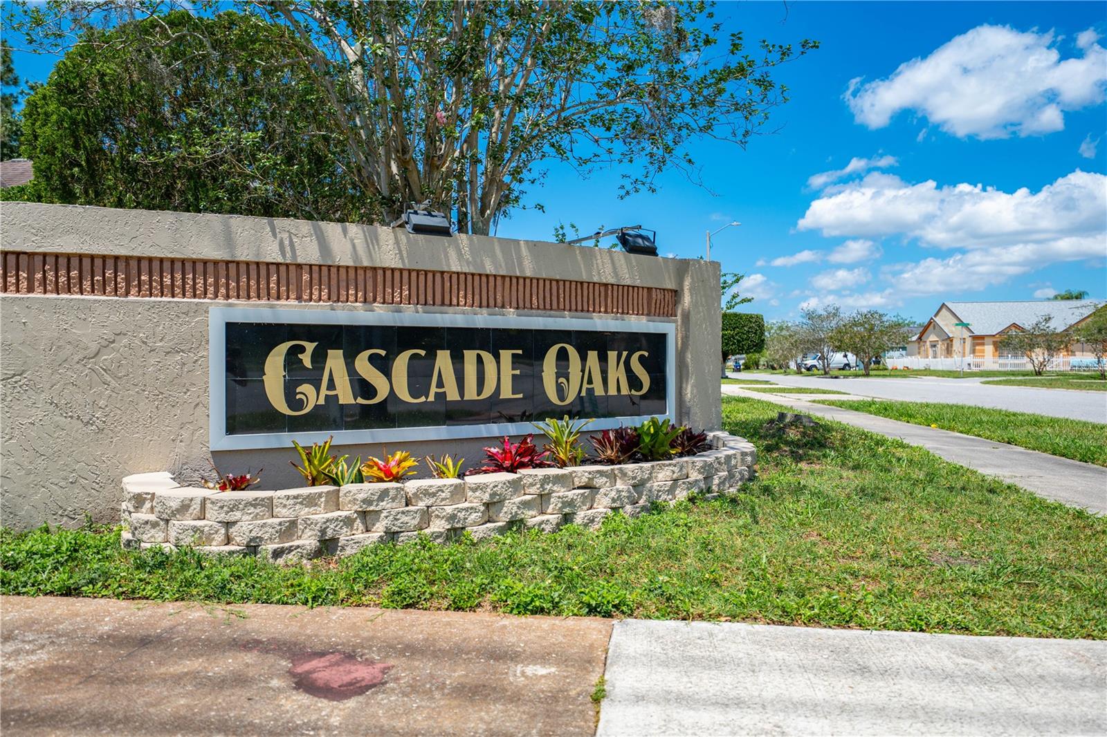 8322 CASCADE OAKS DR, ORLANDO, FL, 32822