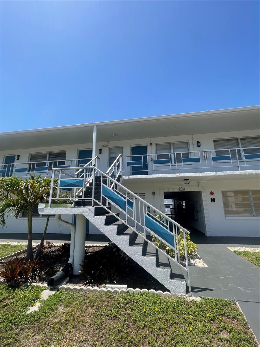 TB8385739 Property Photo