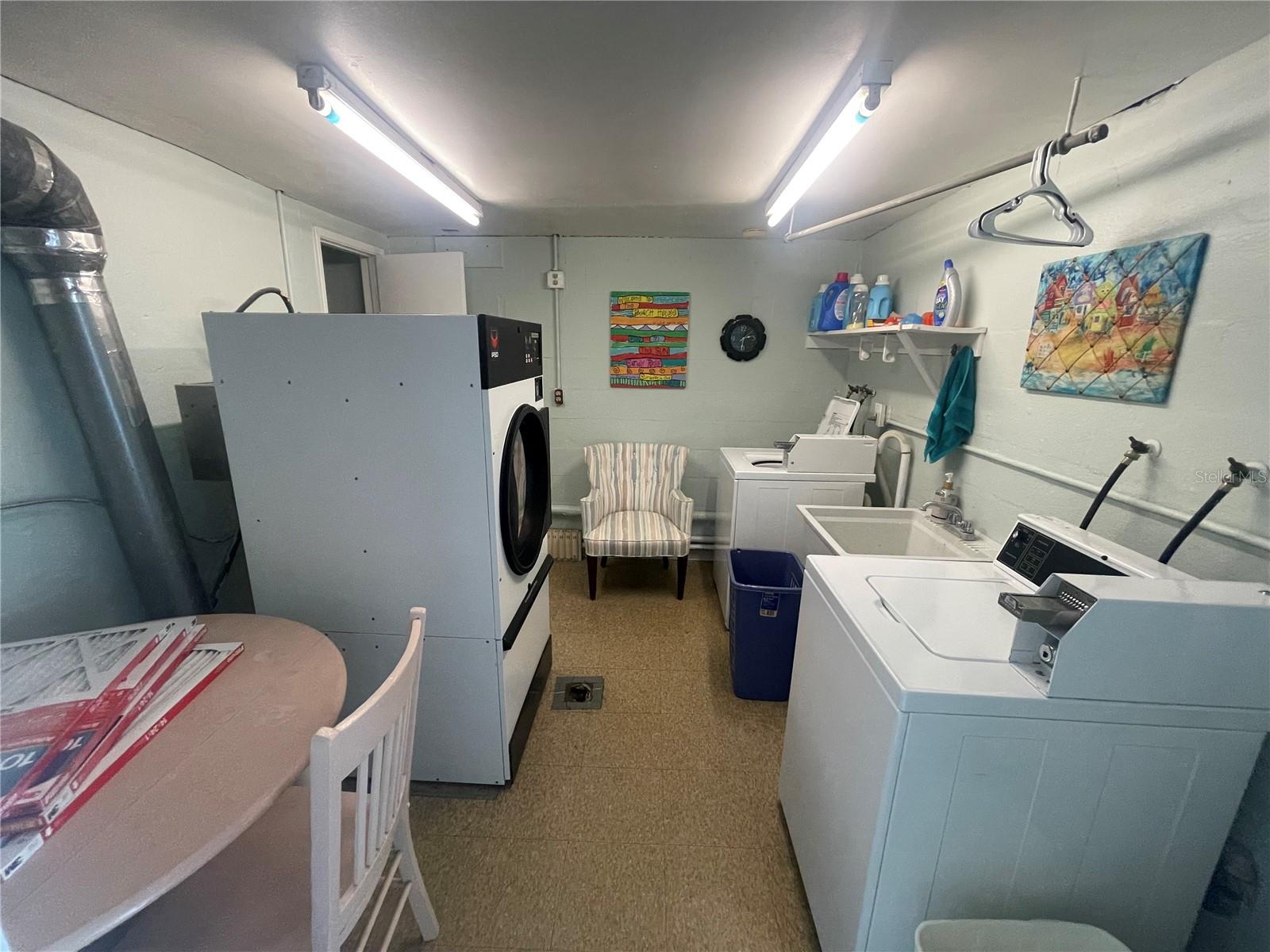 TB8385739 Property Photo