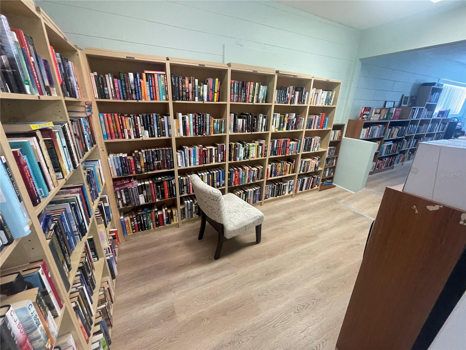 TB8385739 Property Photo