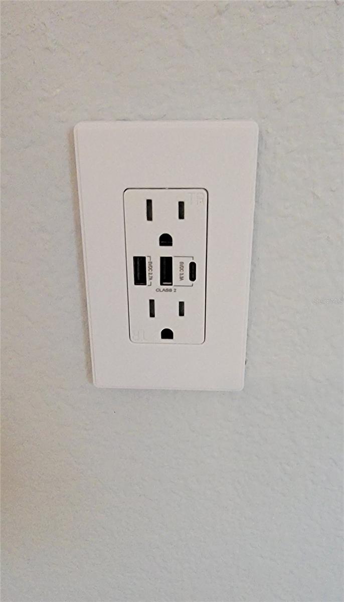 213 SOUTHERN PECAN CIR #101, WINTER GARDEN, FL, 34787