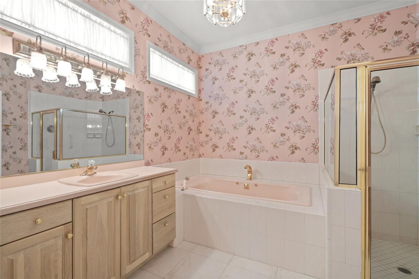 8 DOMINICA DR, ENGLEWOOD, FL, 34223