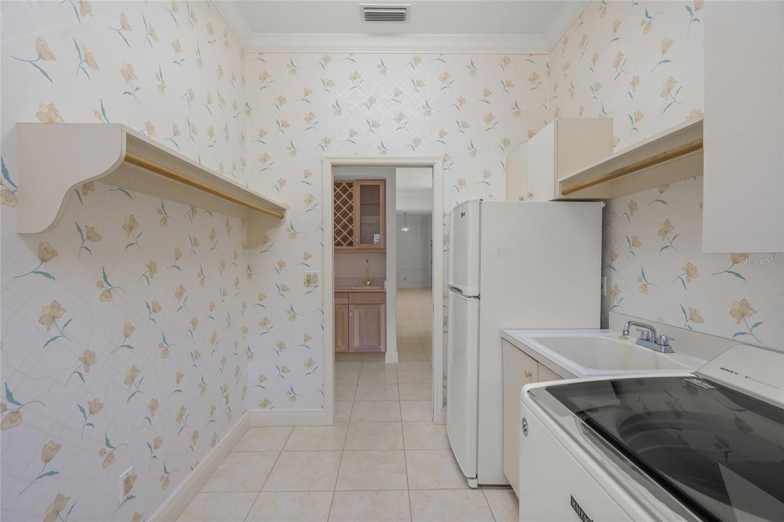 8 DOMINICA DR, ENGLEWOOD, FL, 34223