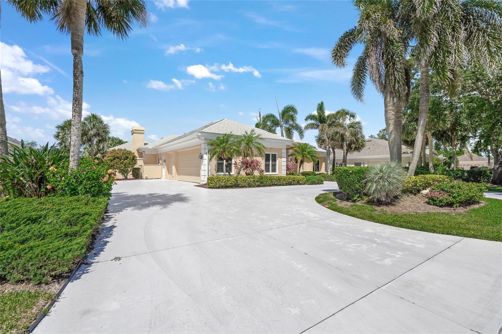 8 DOMINICA DR, ENGLEWOOD, FL, 34223