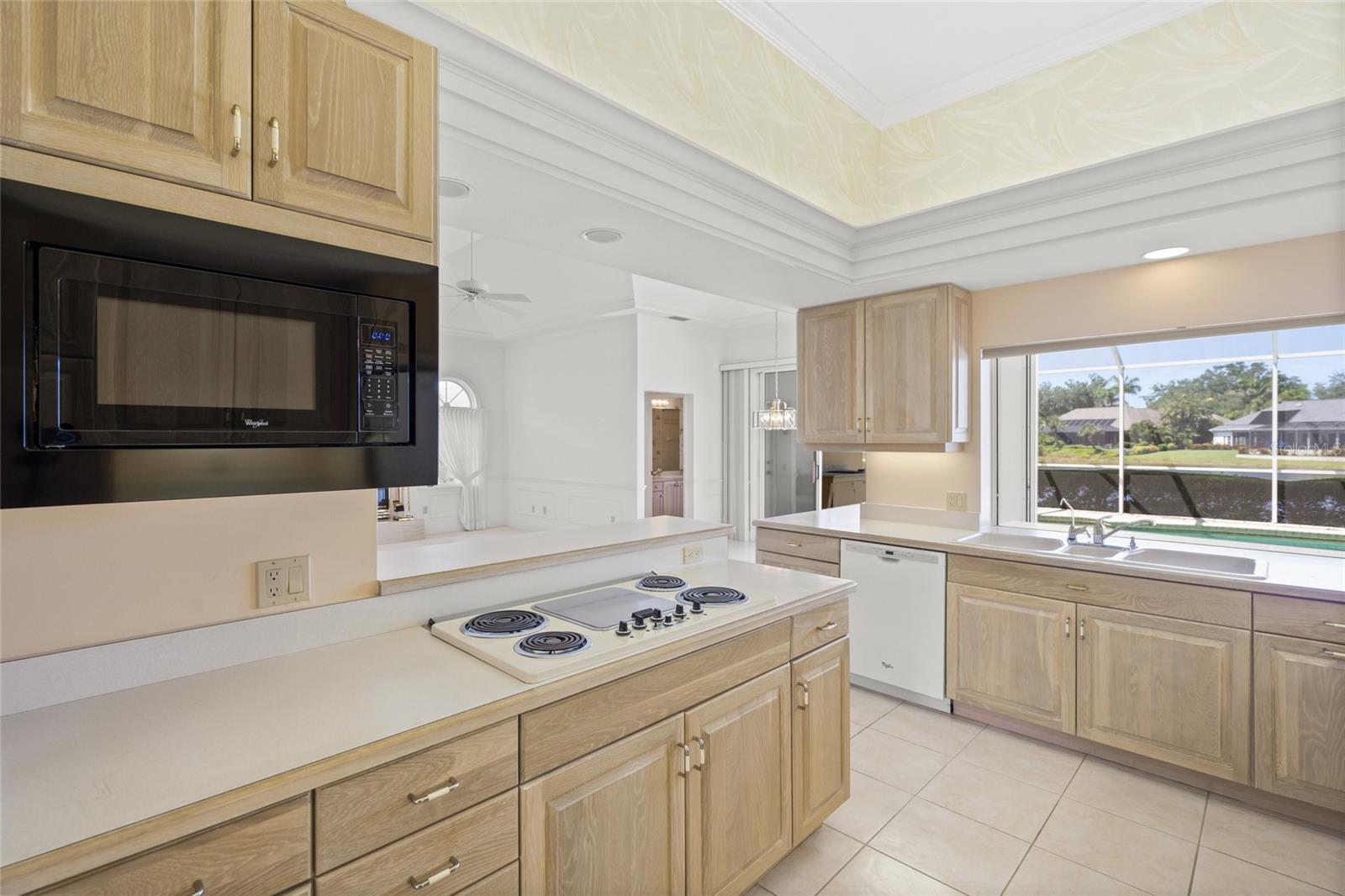 8 DOMINICA DR, ENGLEWOOD, FL, 34223