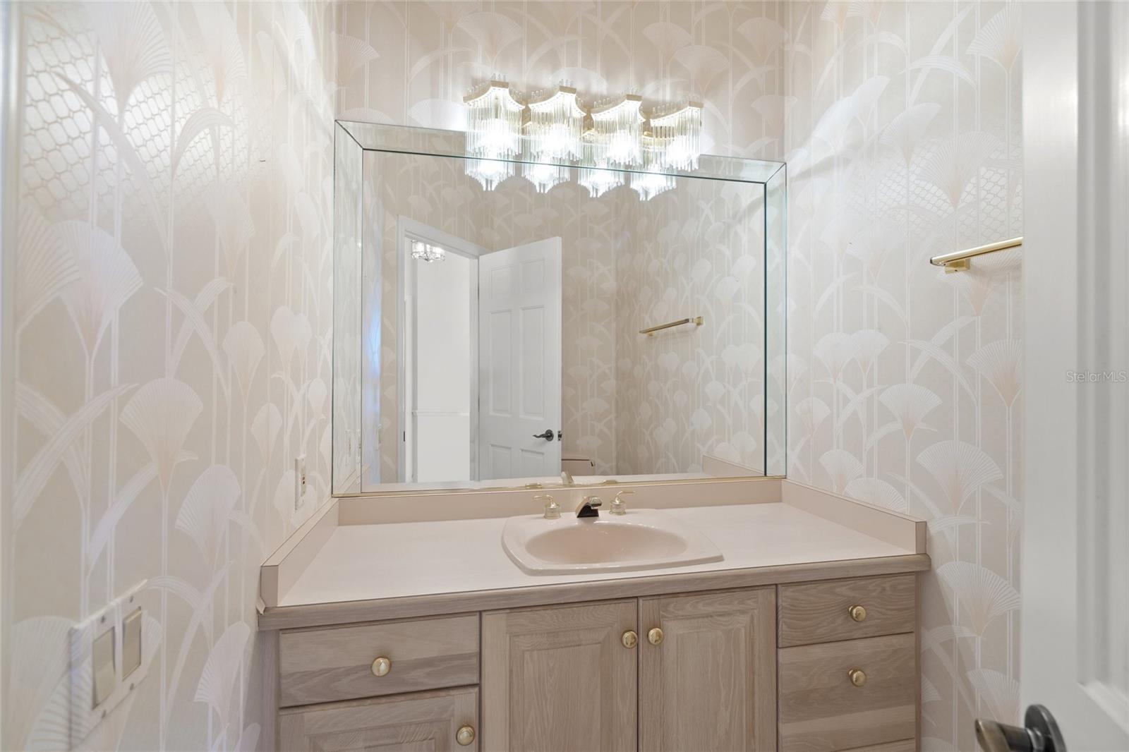 8 DOMINICA DR, ENGLEWOOD, FL, 34223