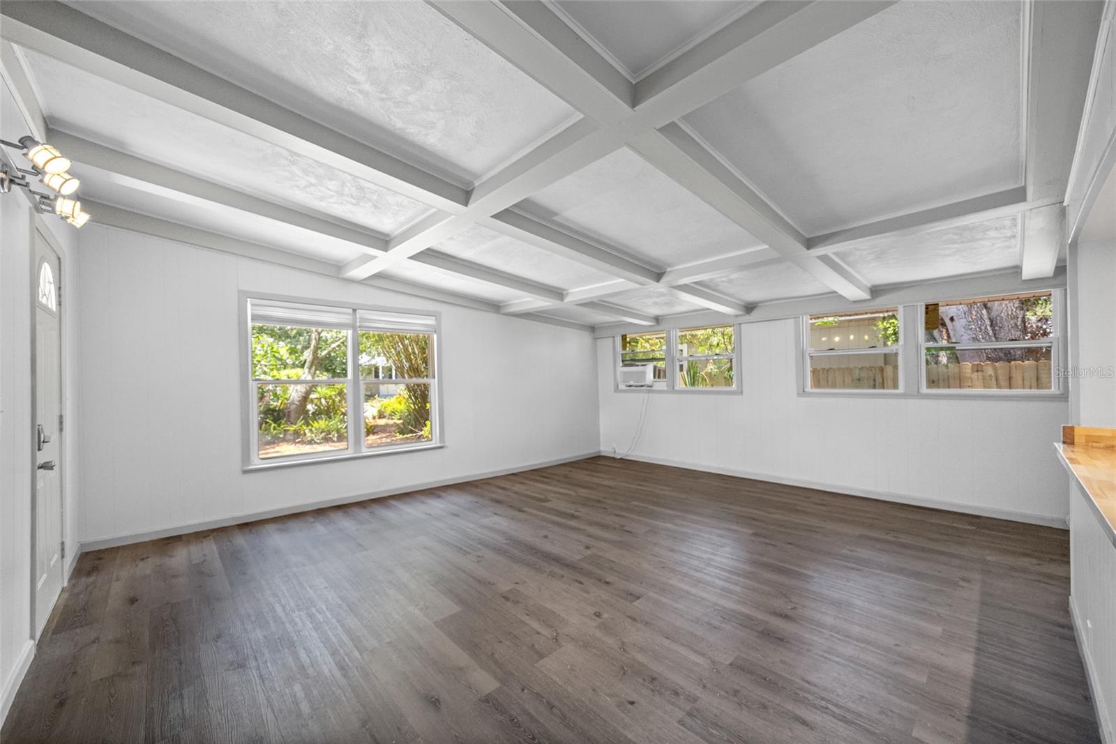 612 SW BEVERLY AVE, LARGO, FL, 33770