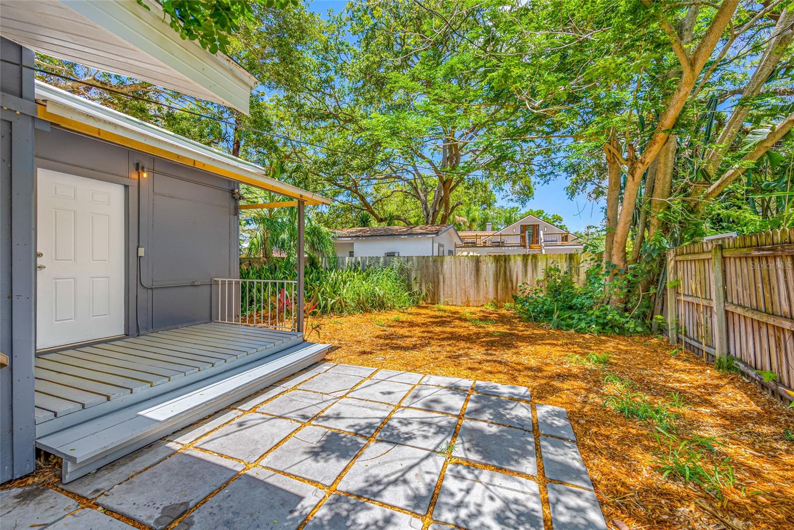 612 SW BEVERLY AVE, LARGO, FL, 33770