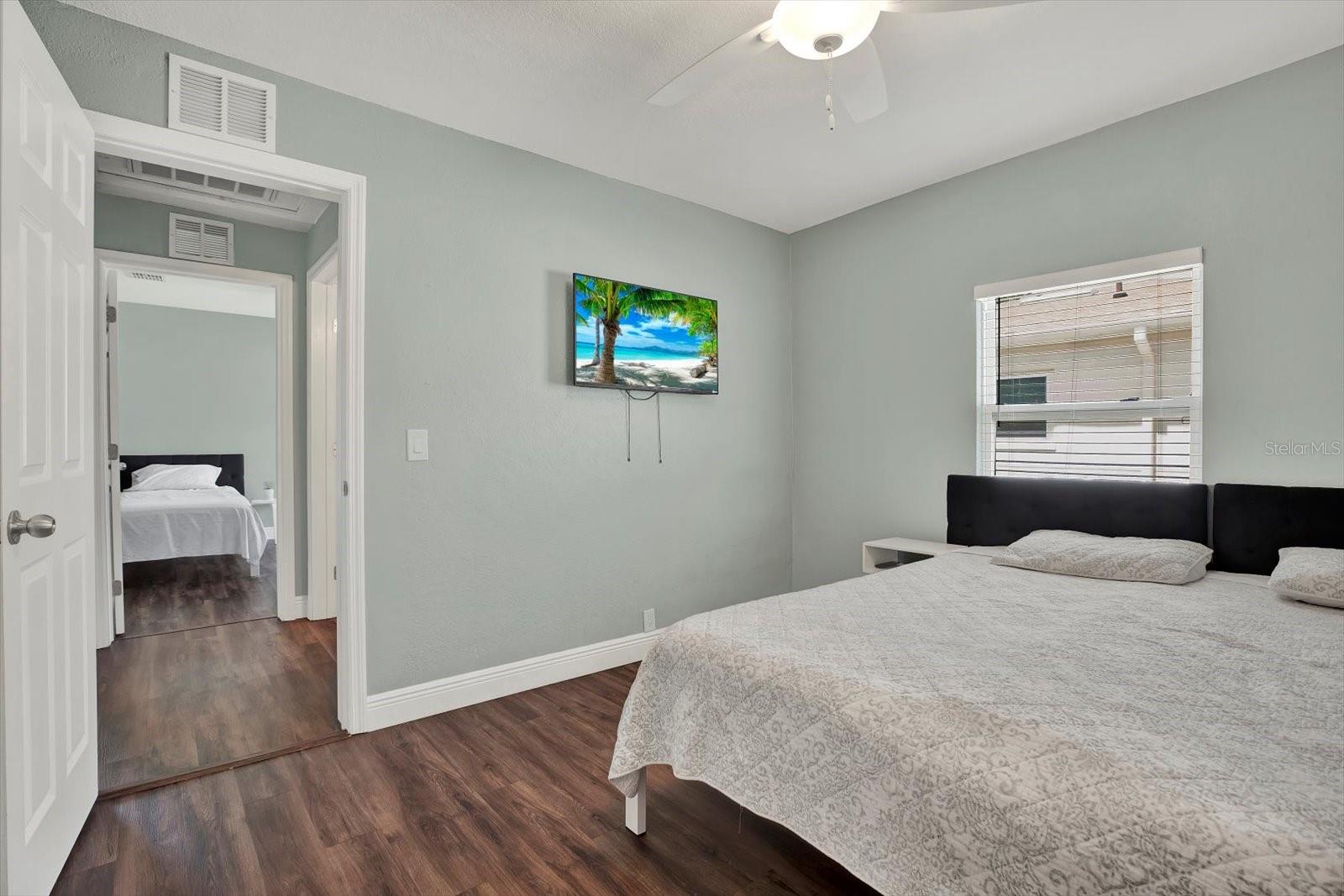 2107 W CARMEN ST, TAMPA, FL, 33606