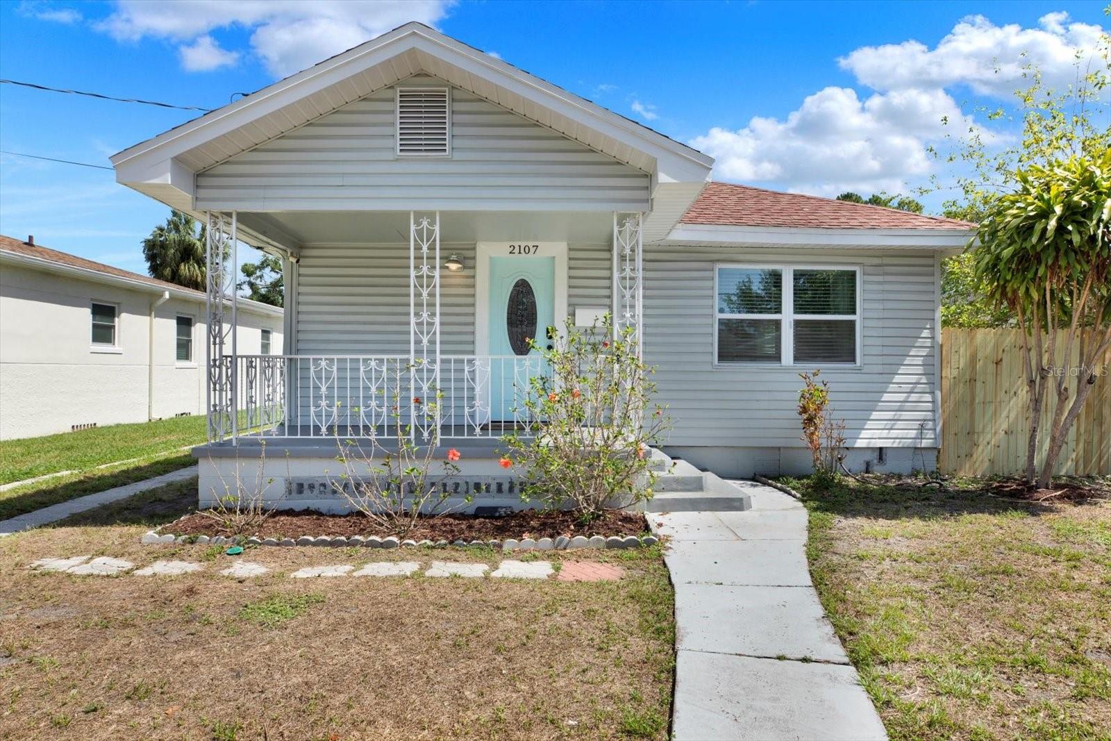 2107 W CARMEN ST, TAMPA, FL, 33606