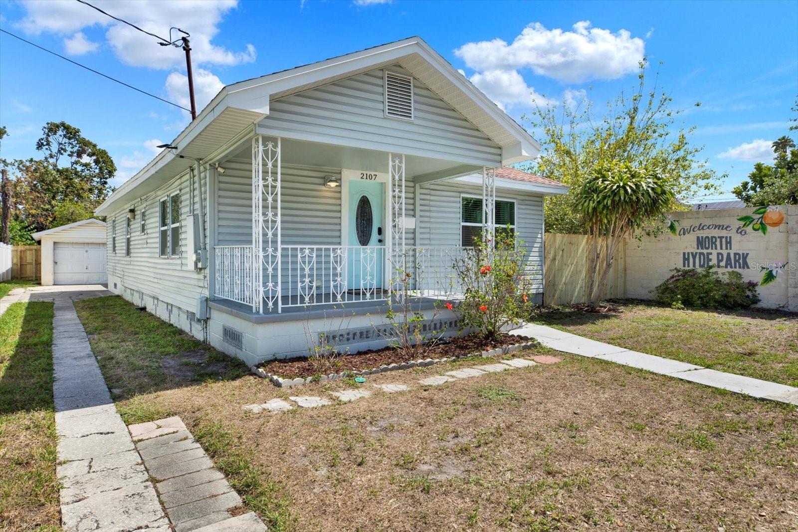 2107 W CARMEN ST, TAMPA, FL, 33606