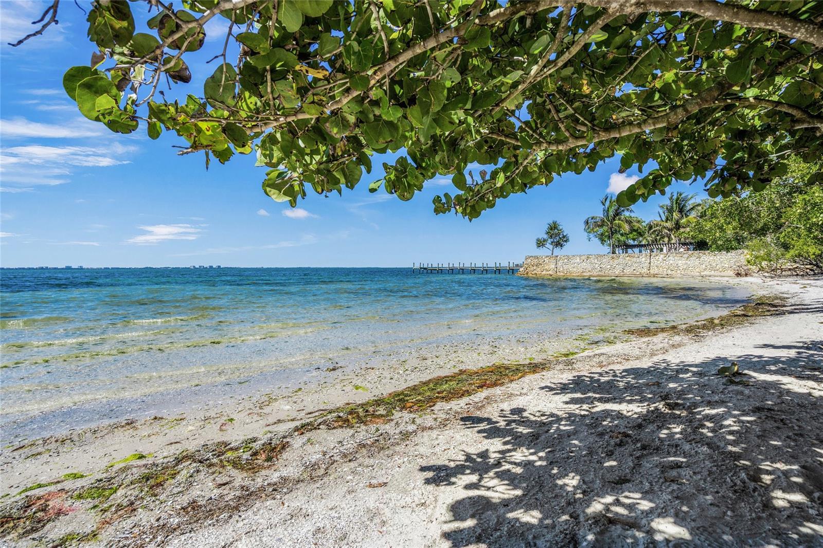 924 INDIAN BEACH DR, SARASOTA, FL, 34234