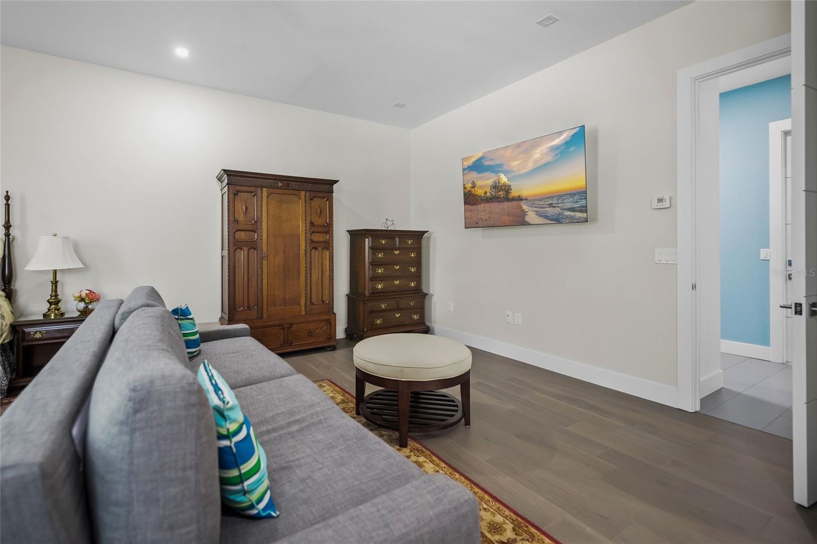 924 INDIAN BEACH DR, SARASOTA, FL, 34234