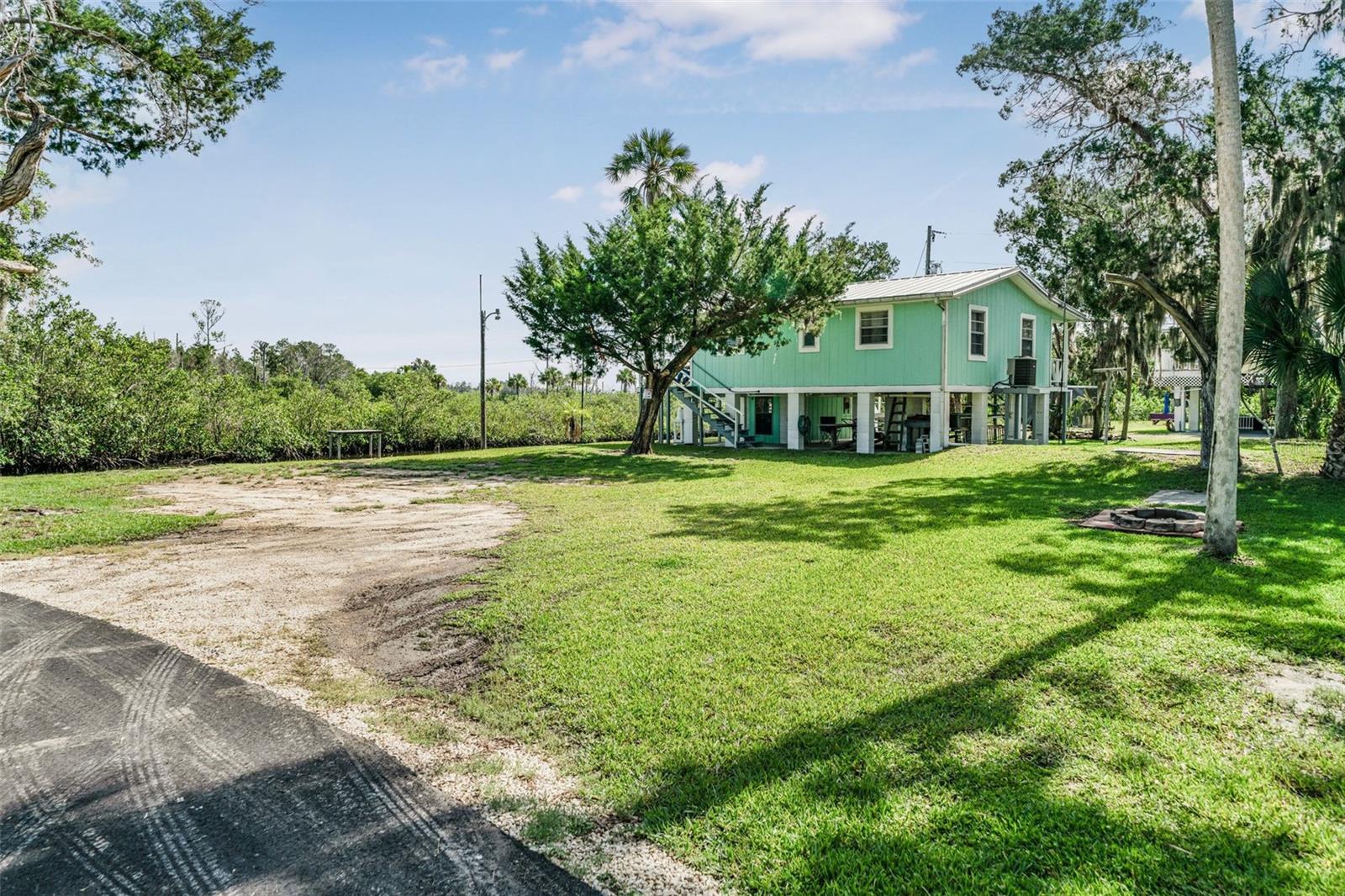 2220 S COON PT, CRYSTAL RIVER, FL, 34429