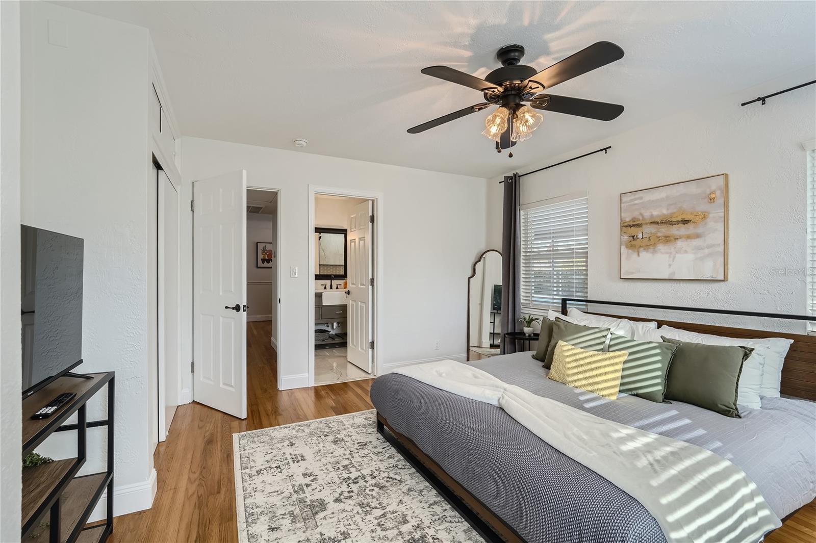 1145 53RD AVE N, ST PETERSBURG, FL, 33703