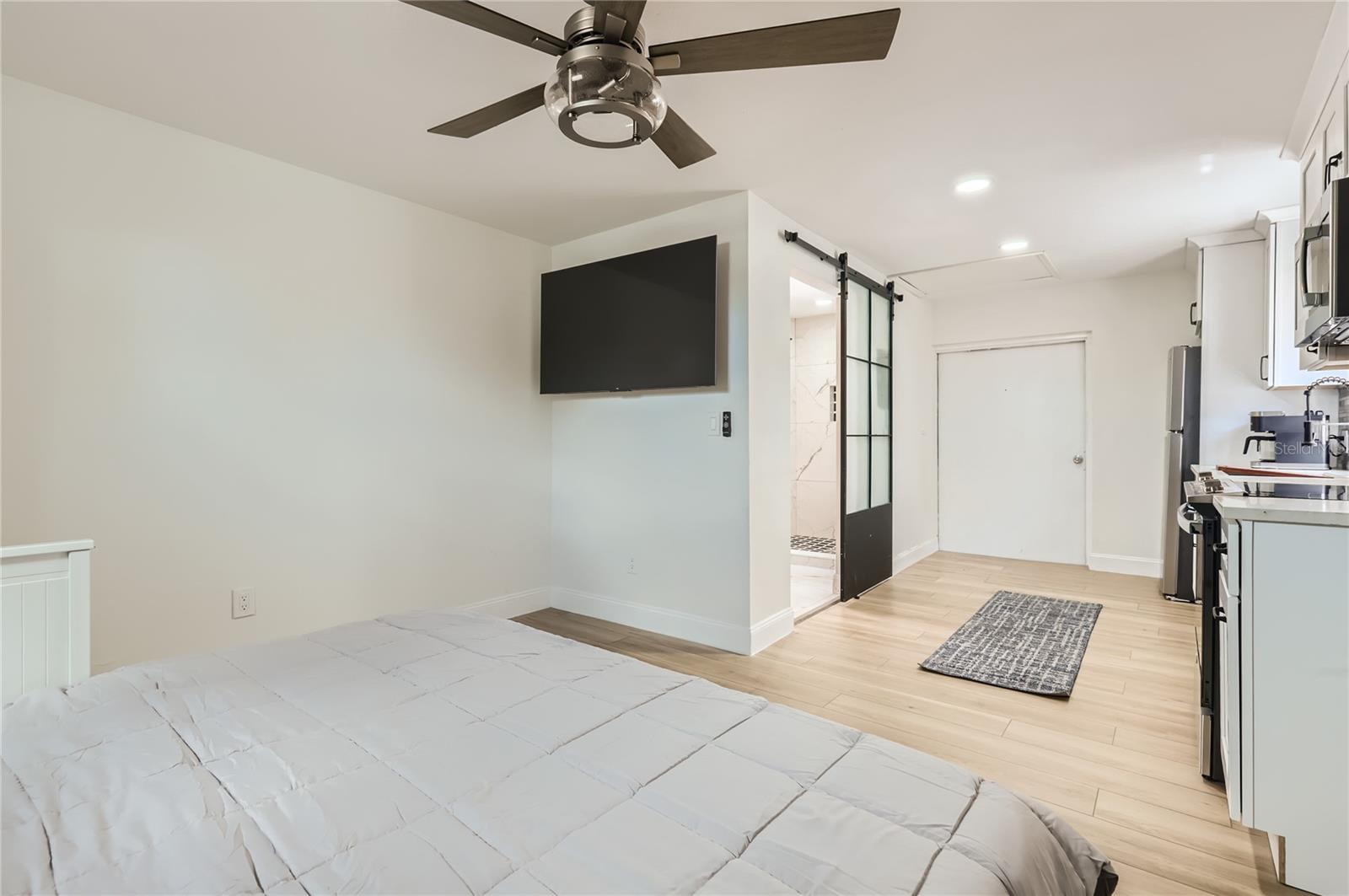 1145 53RD AVE N, ST PETERSBURG, FL, 33703