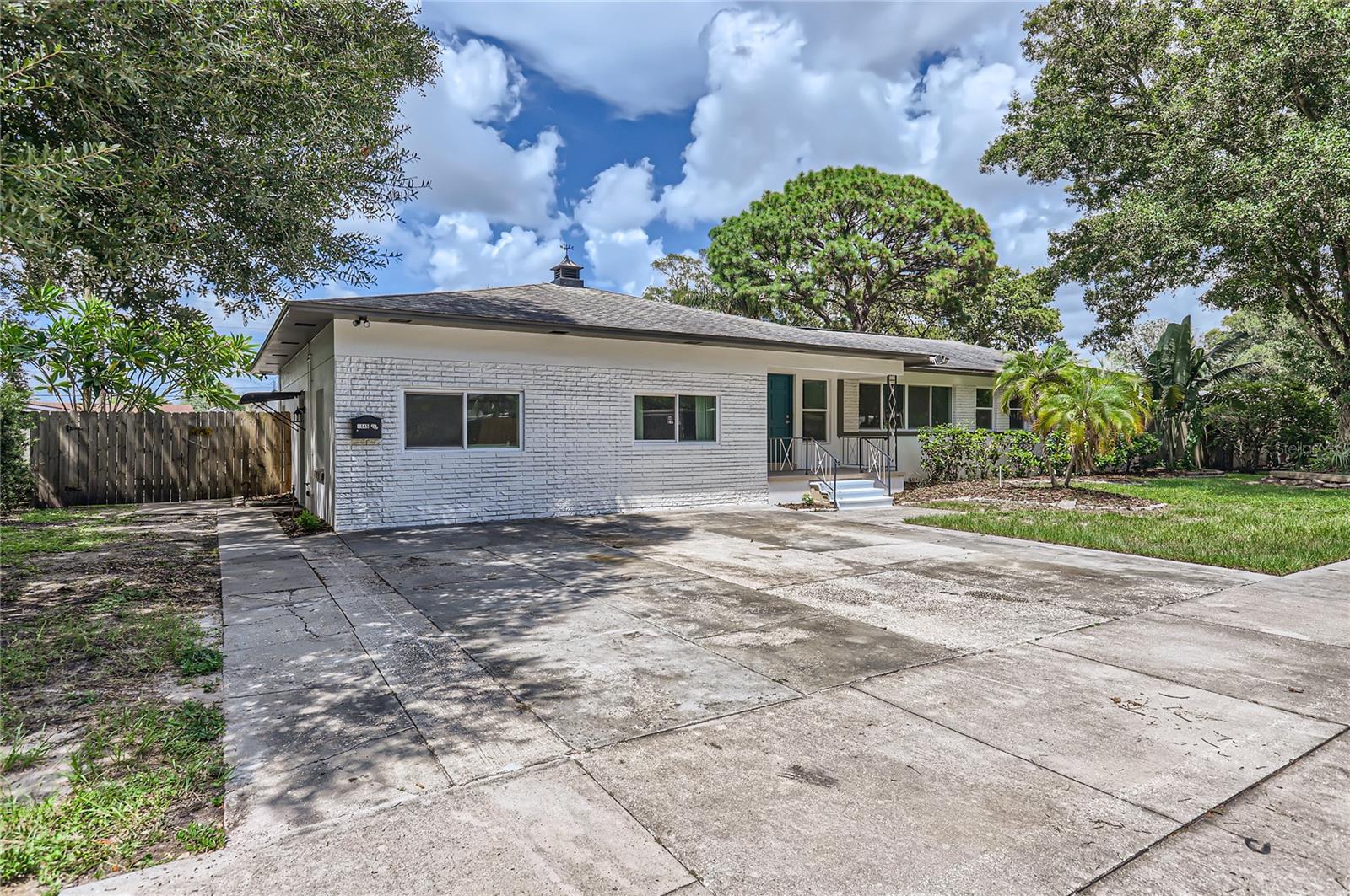 1145 53RD AVE N, ST PETERSBURG, FL, 33703