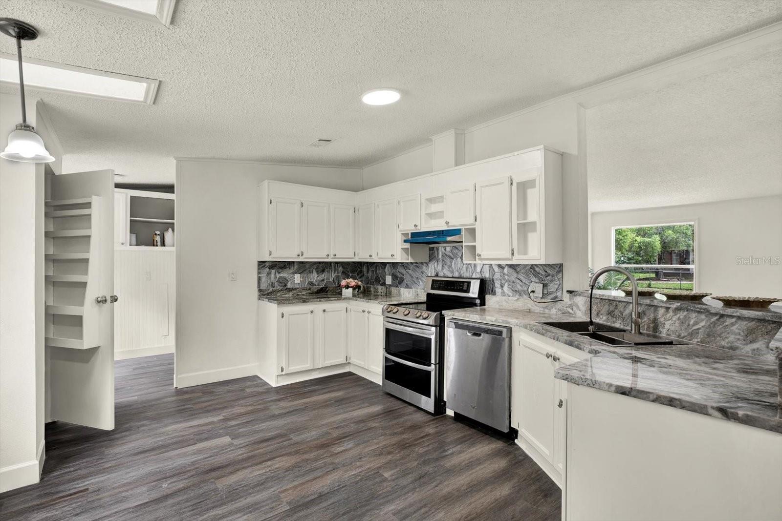 9690 JEROME DR, NEW PORT RICHEY, FL, 34654