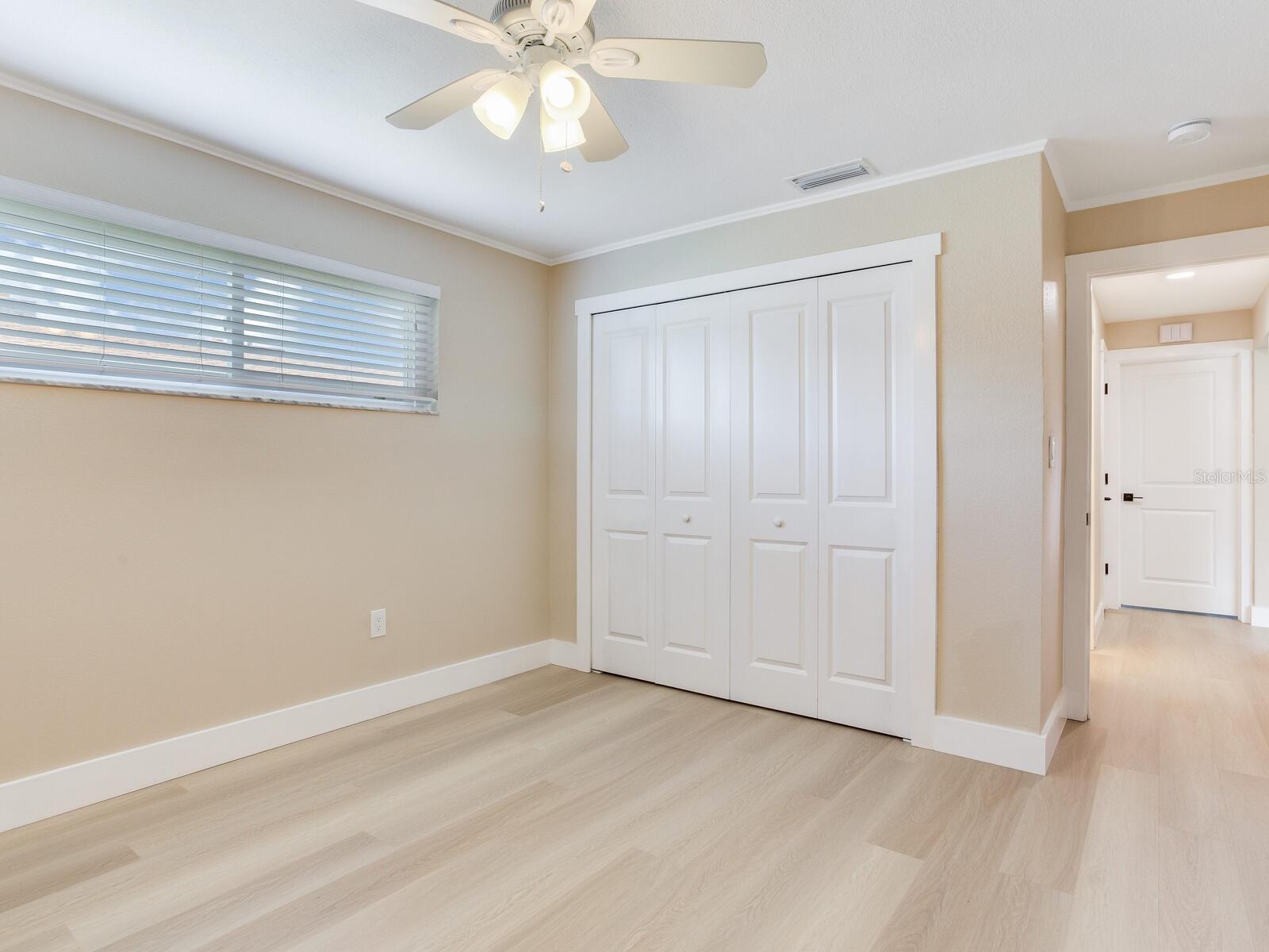 5470 BAYSHORE DR, SEMINOLE, FL, 33772