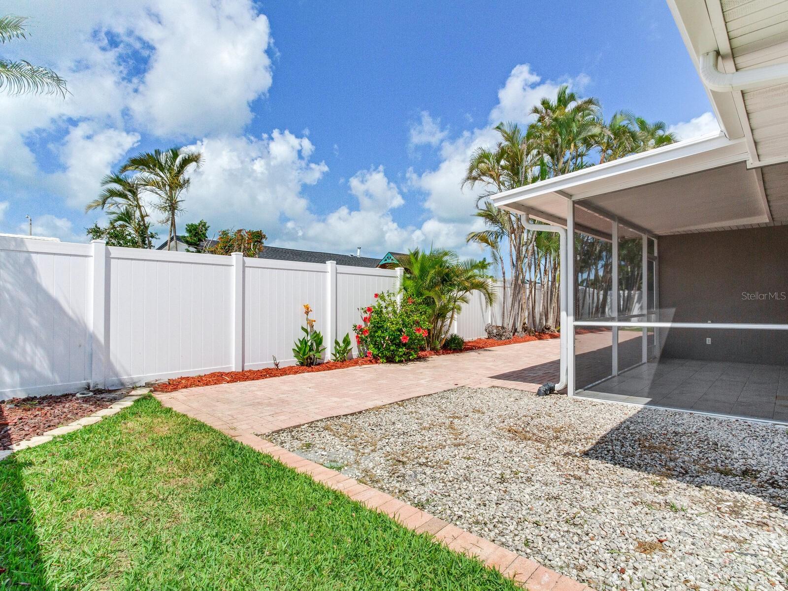 5470 BAYSHORE DR, SEMINOLE, FL, 33772