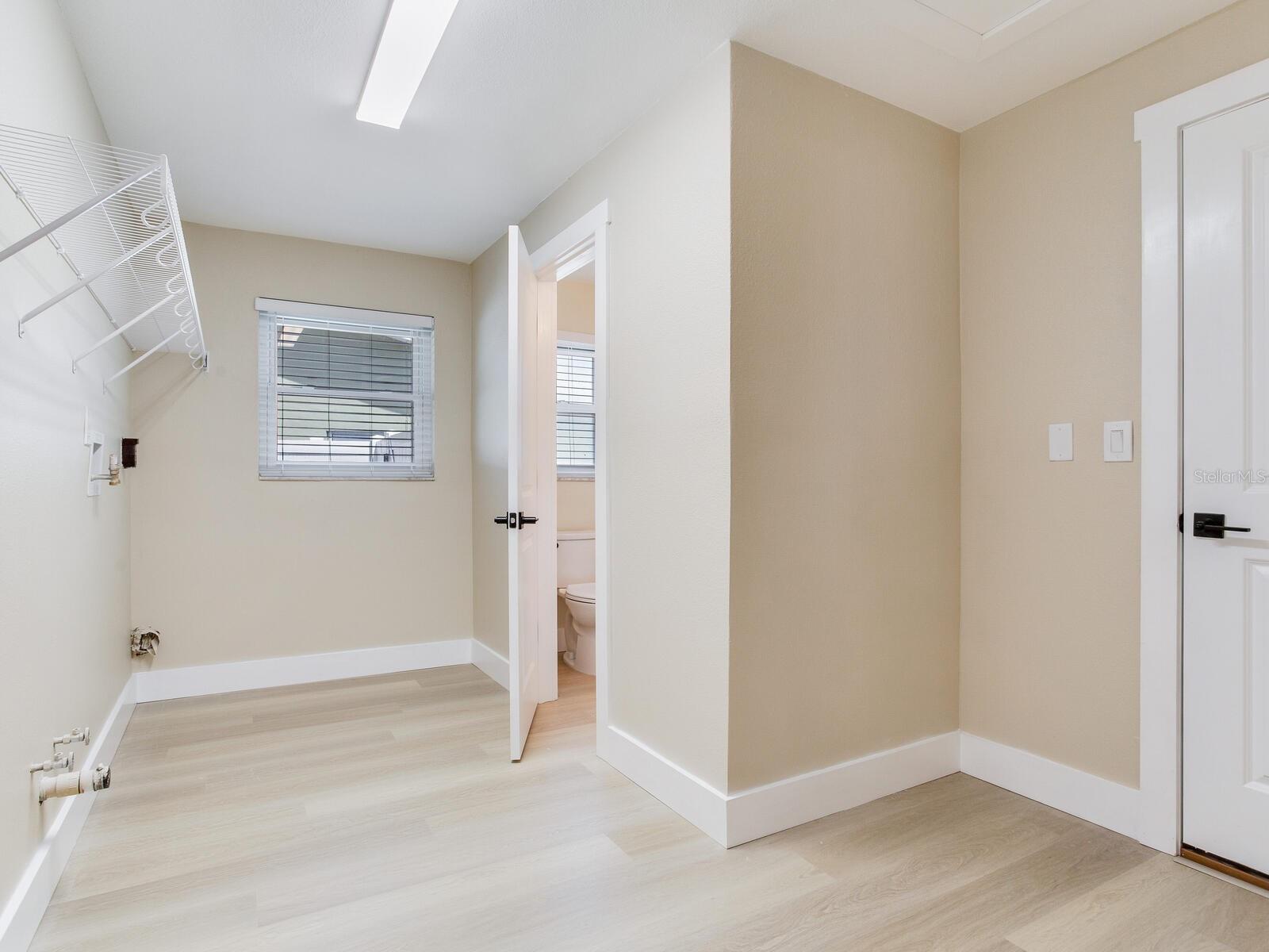 5470 BAYSHORE DR, SEMINOLE, FL, 33772