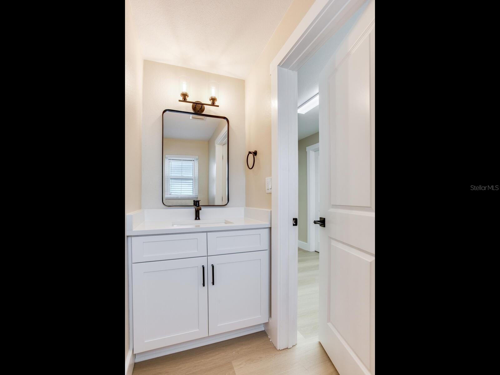 5470 BAYSHORE DR, SEMINOLE, FL, 33772