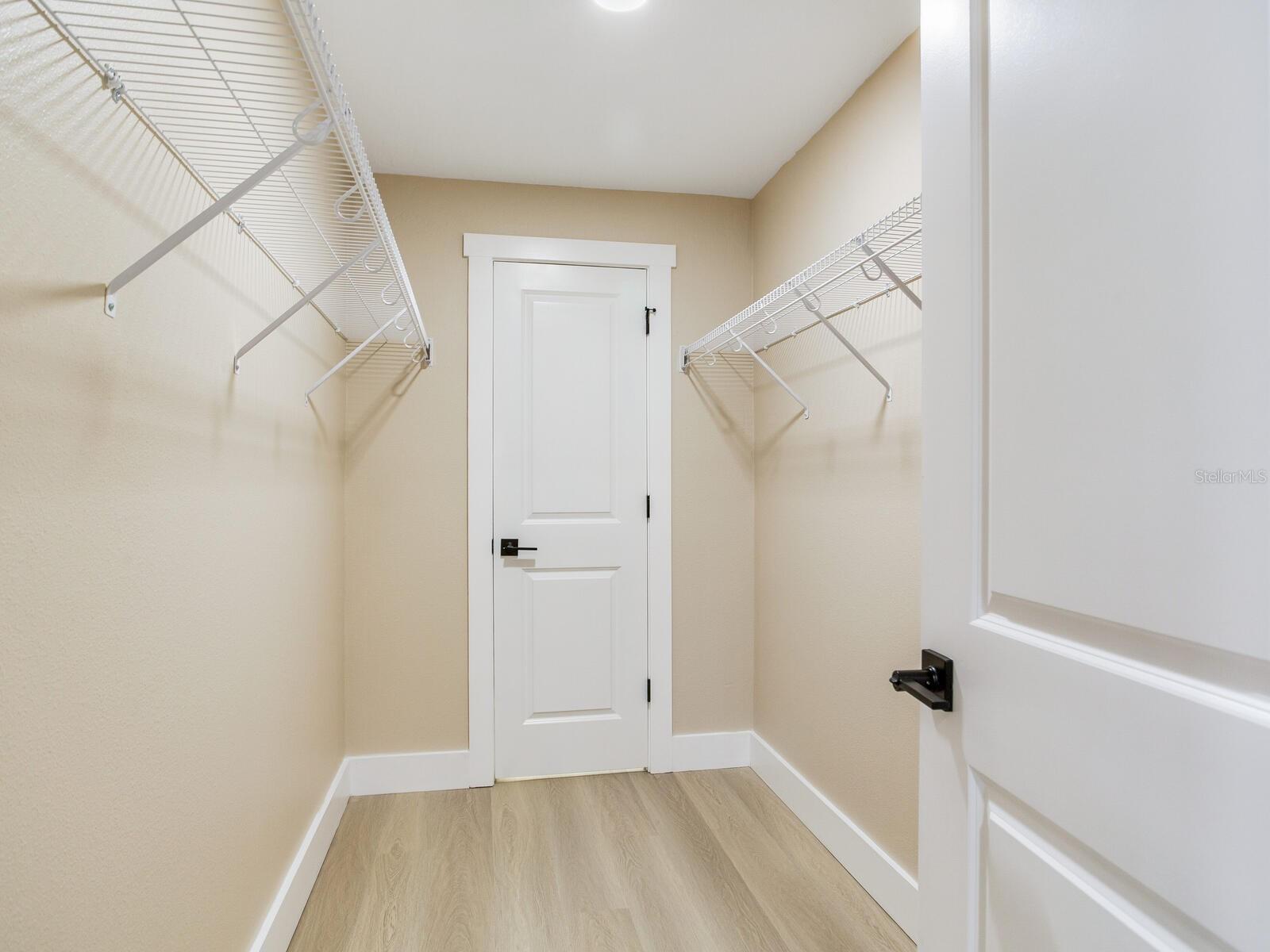 5470 BAYSHORE DR, SEMINOLE, FL, 33772