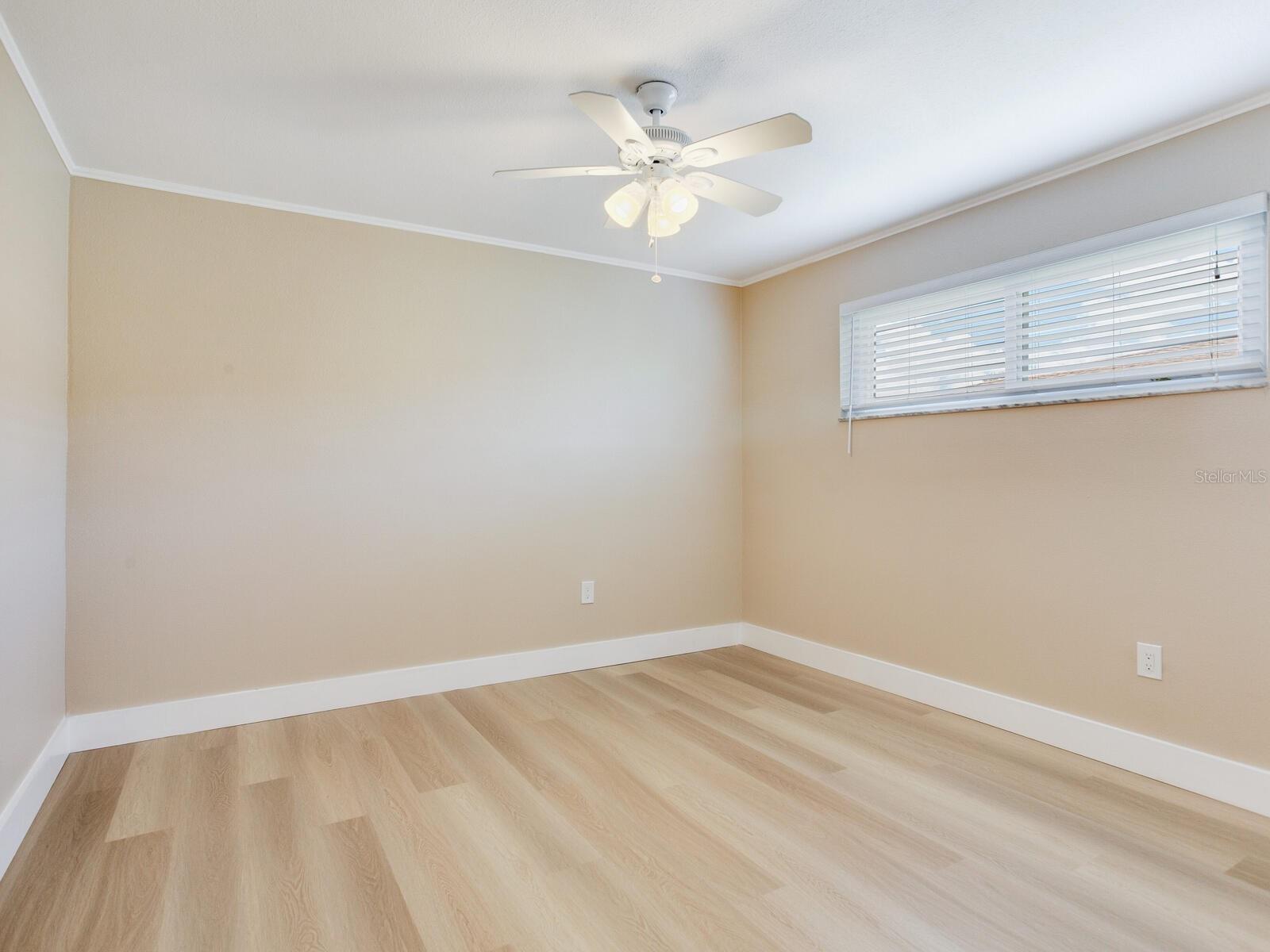 5470 BAYSHORE DR, SEMINOLE, FL, 33772