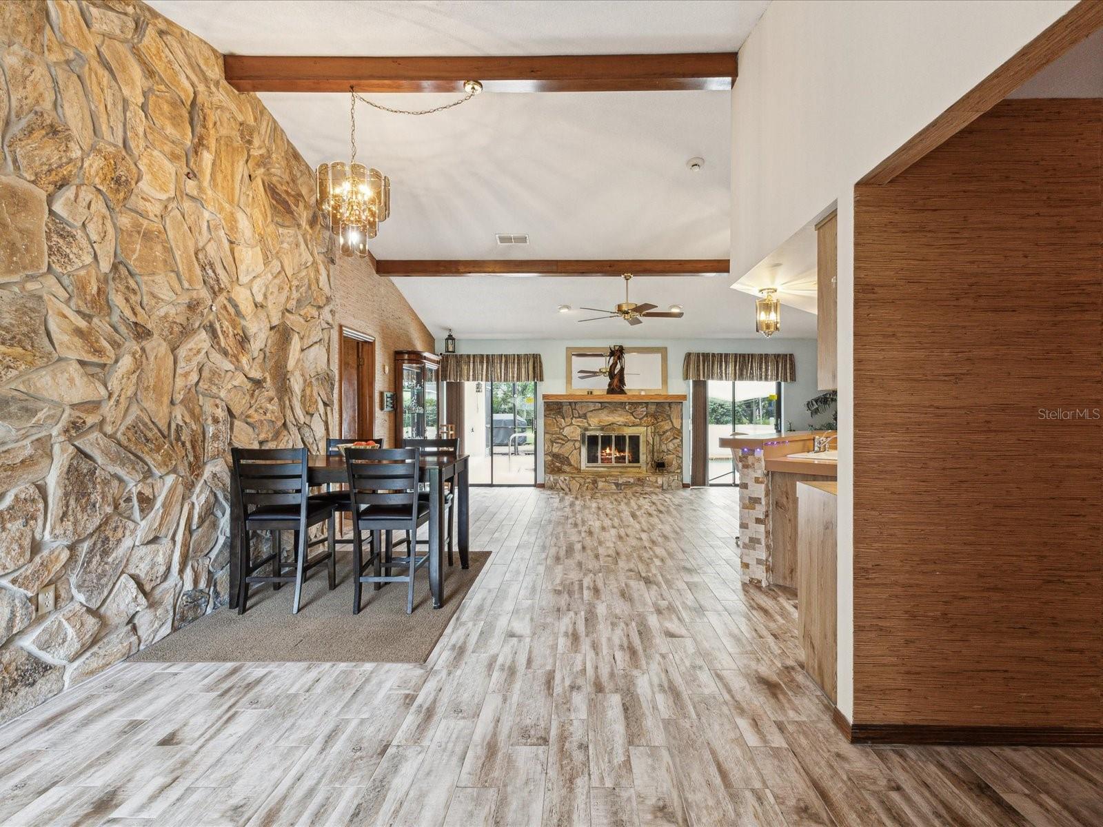 8393 DELAWARE DR, WEEKI WACHEE, FL, 34607