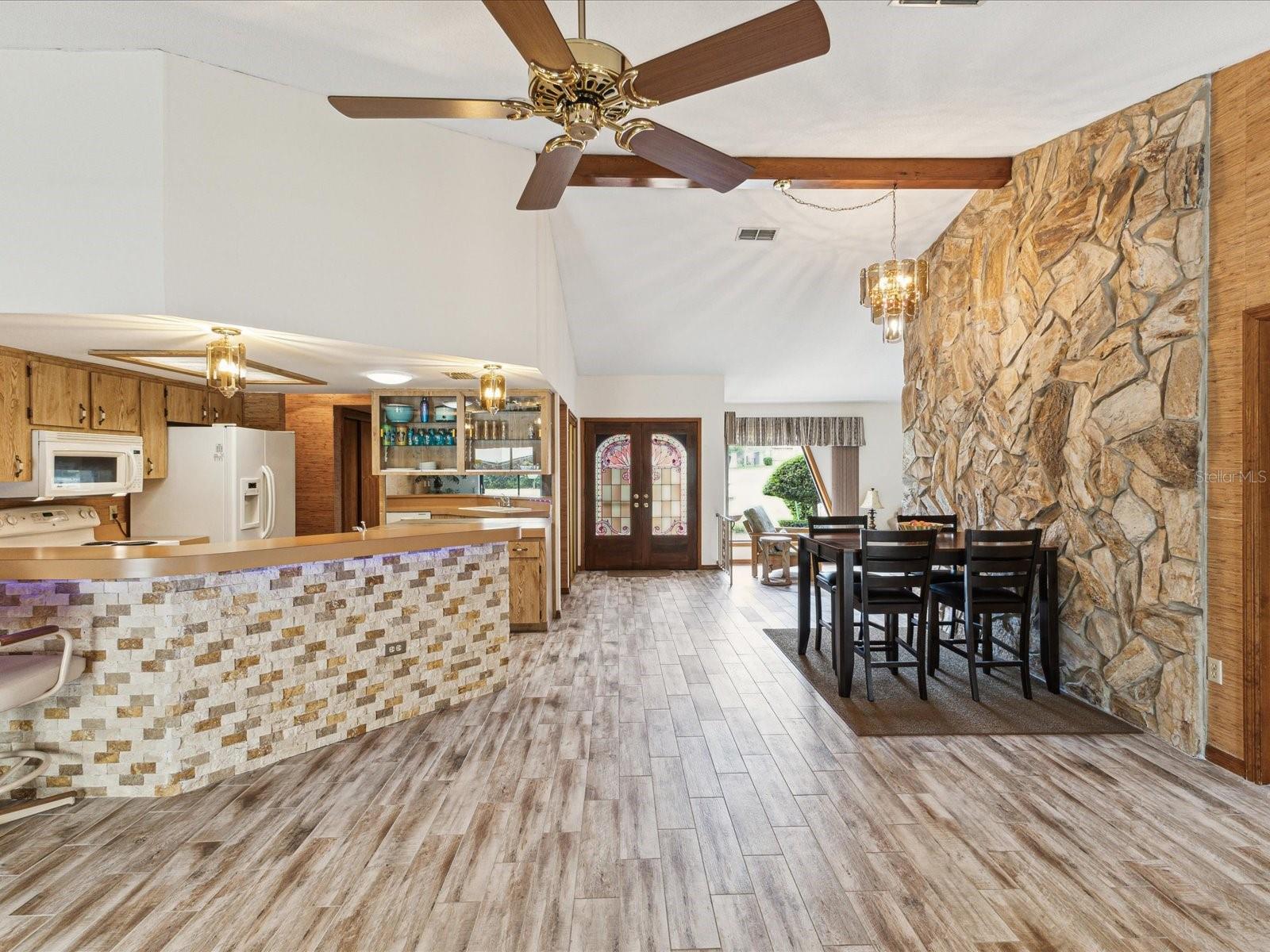 8393 DELAWARE DR, WEEKI WACHEE, FL, 34607